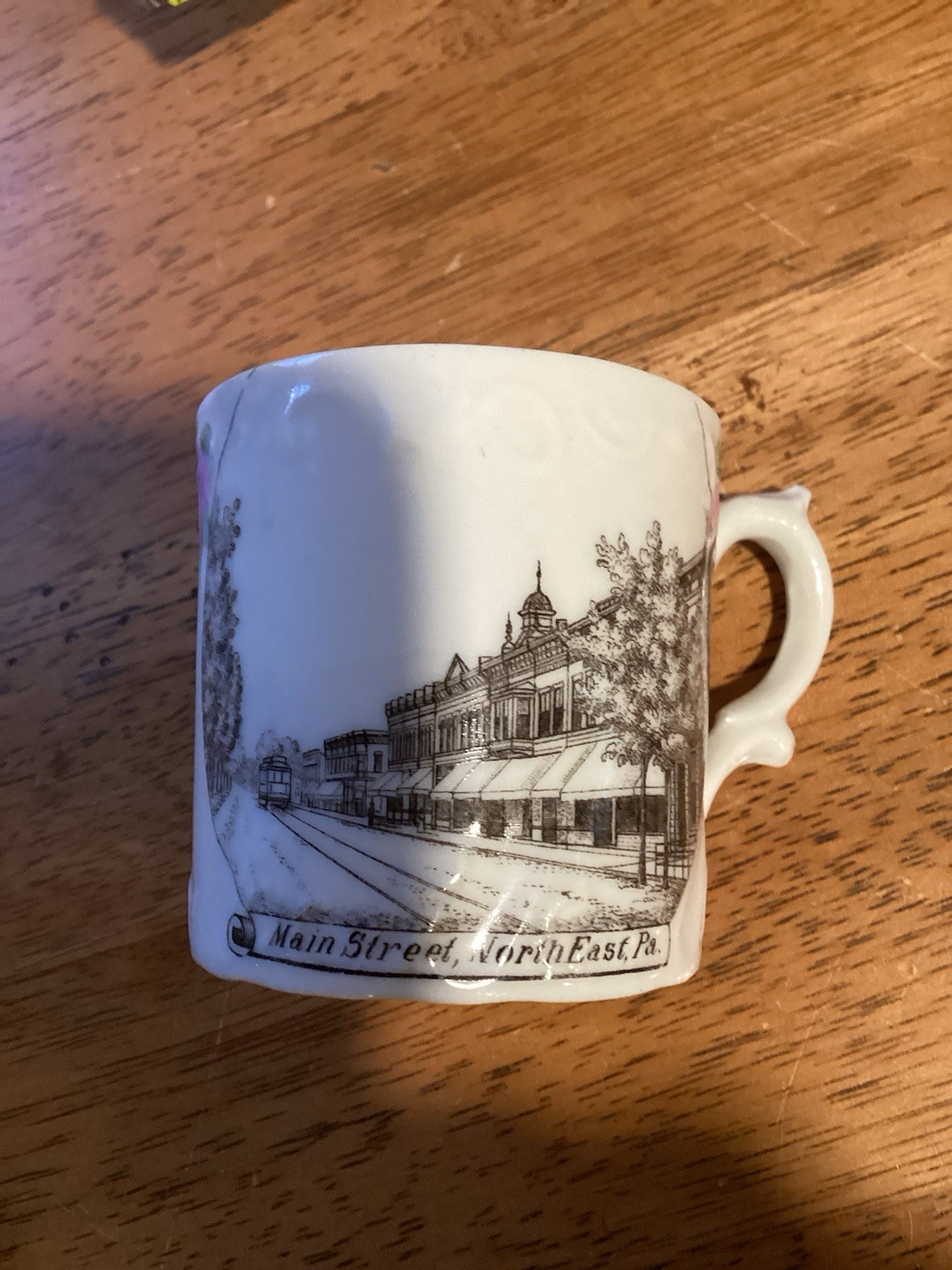 Antique North East PA Pennsylvania Cup excellent condition Street Scene