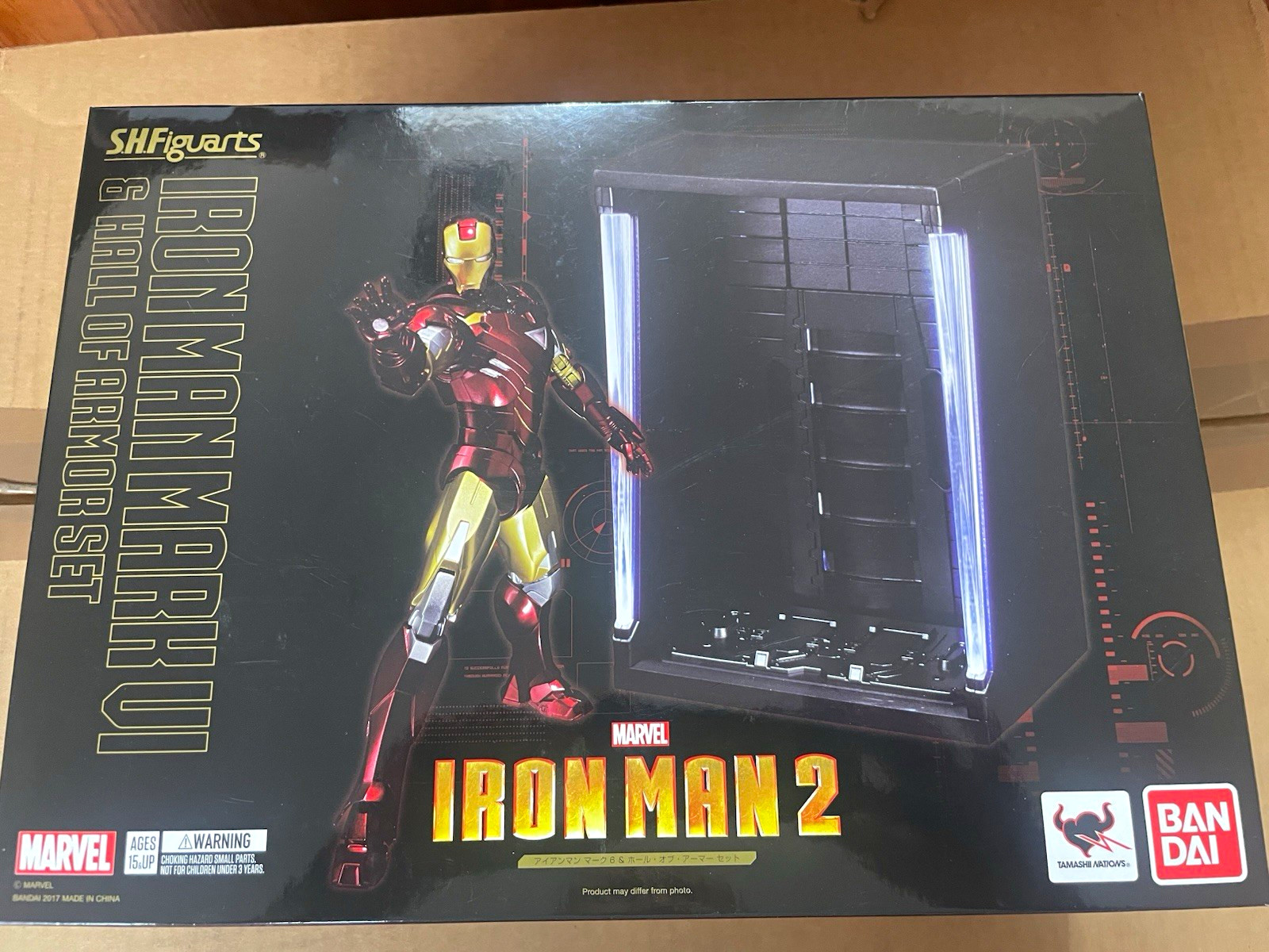S.H.Figuarts Iron Man Mark VI & Hall of Armor Set Marvel Iron Man 2 2017