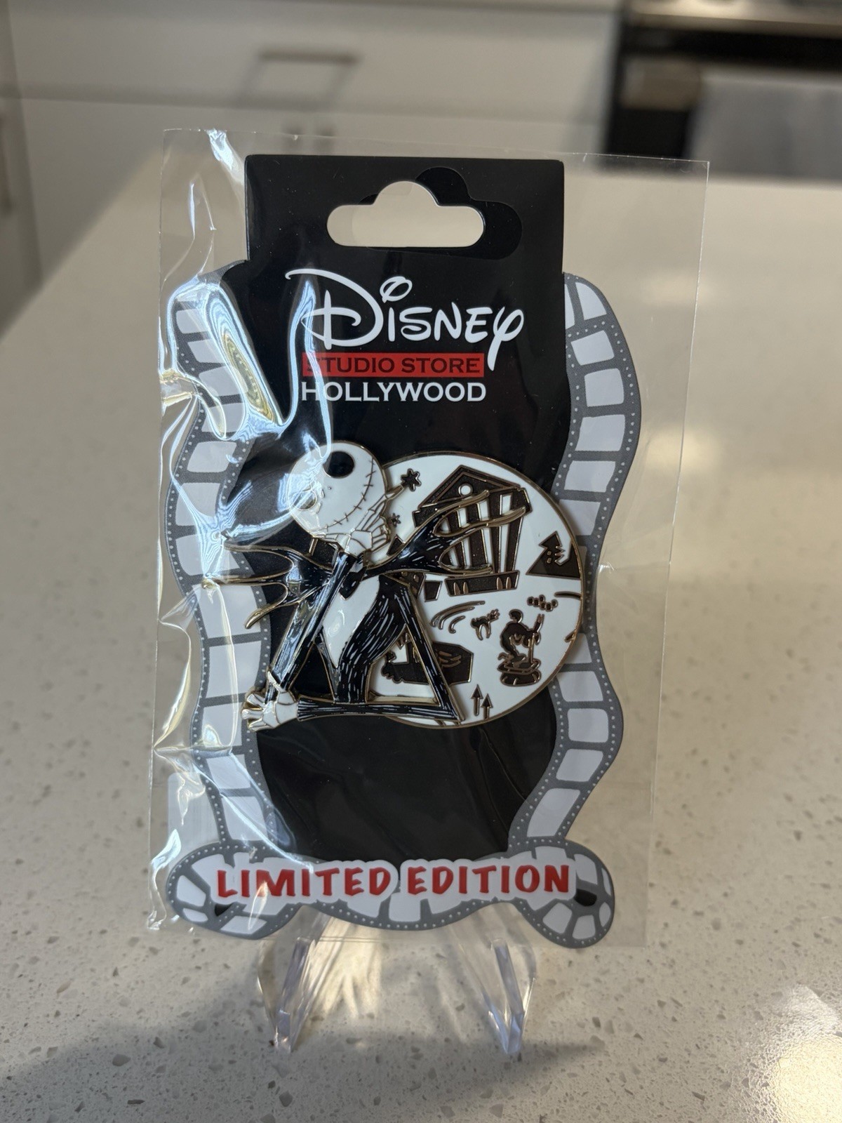 DSF DSSH NBC Nightmare Halloween Town Jack Skellington LE 400 Disney Pin