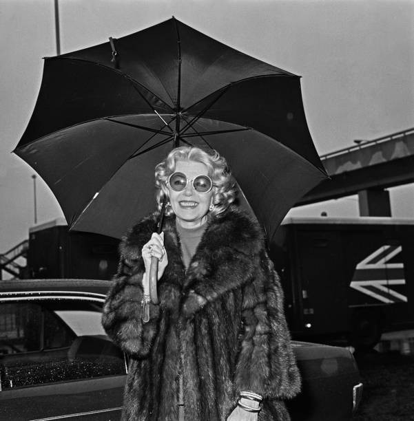 American actress Lana Turner at Heathrow Airport London UK 16th Oc- Old Photo