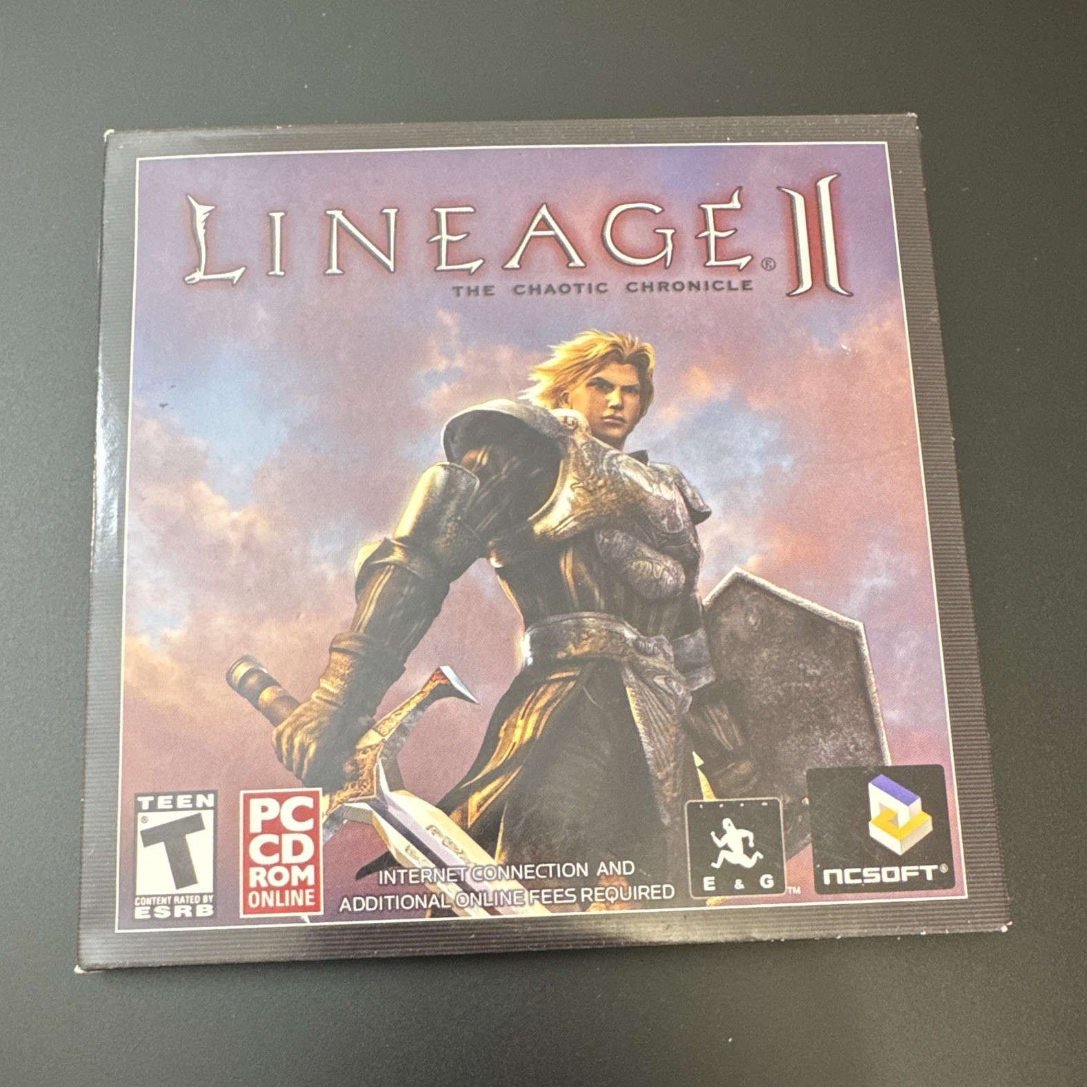NCsoft Lineage II: The Chaotic Chronicle PC RPG T-Teen Online Play Y2K era