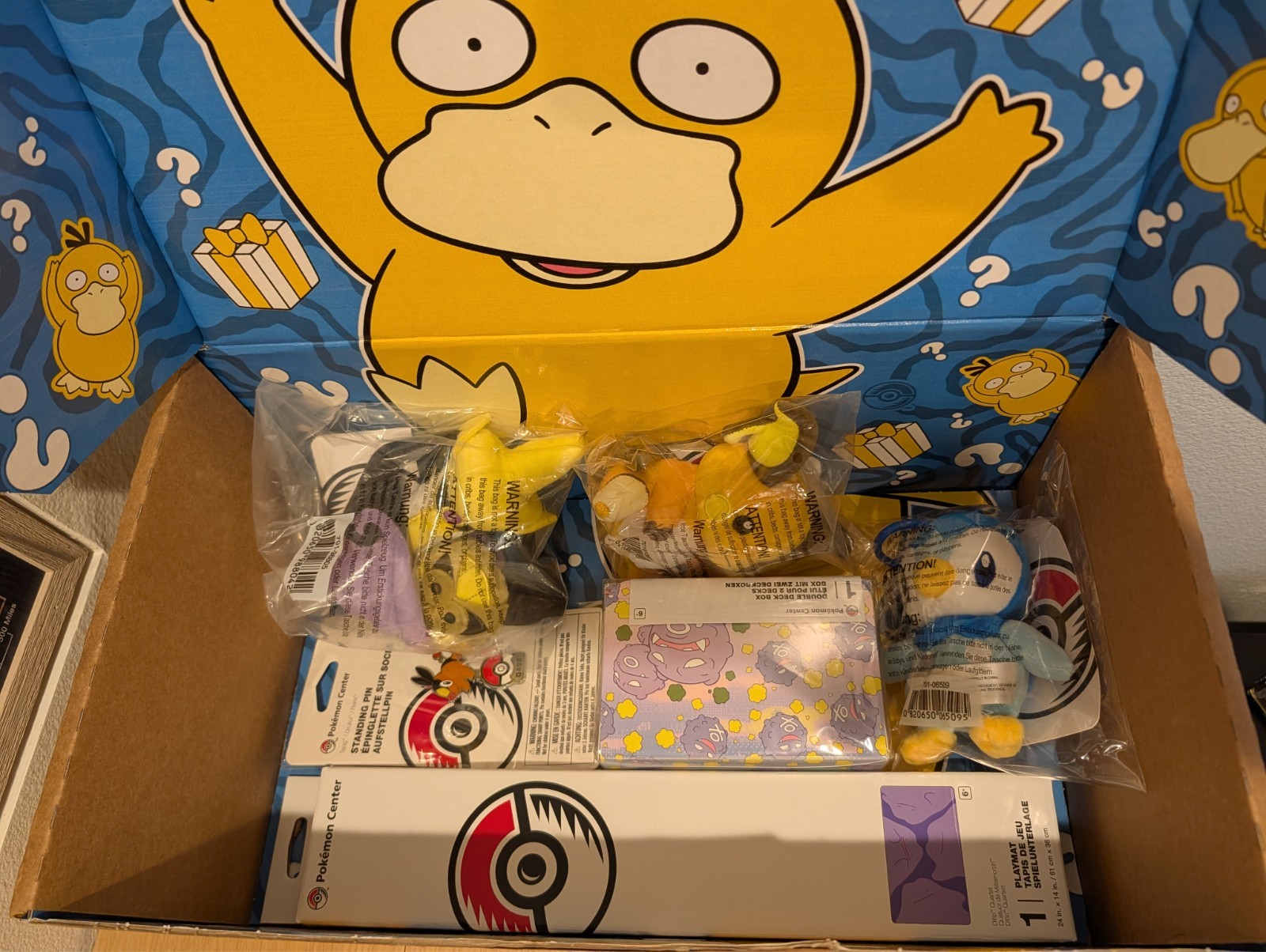 Pokemon Center Mystery Psyduck Box, Piplup Aegislash Raichu, Ditto Playmat, Pin