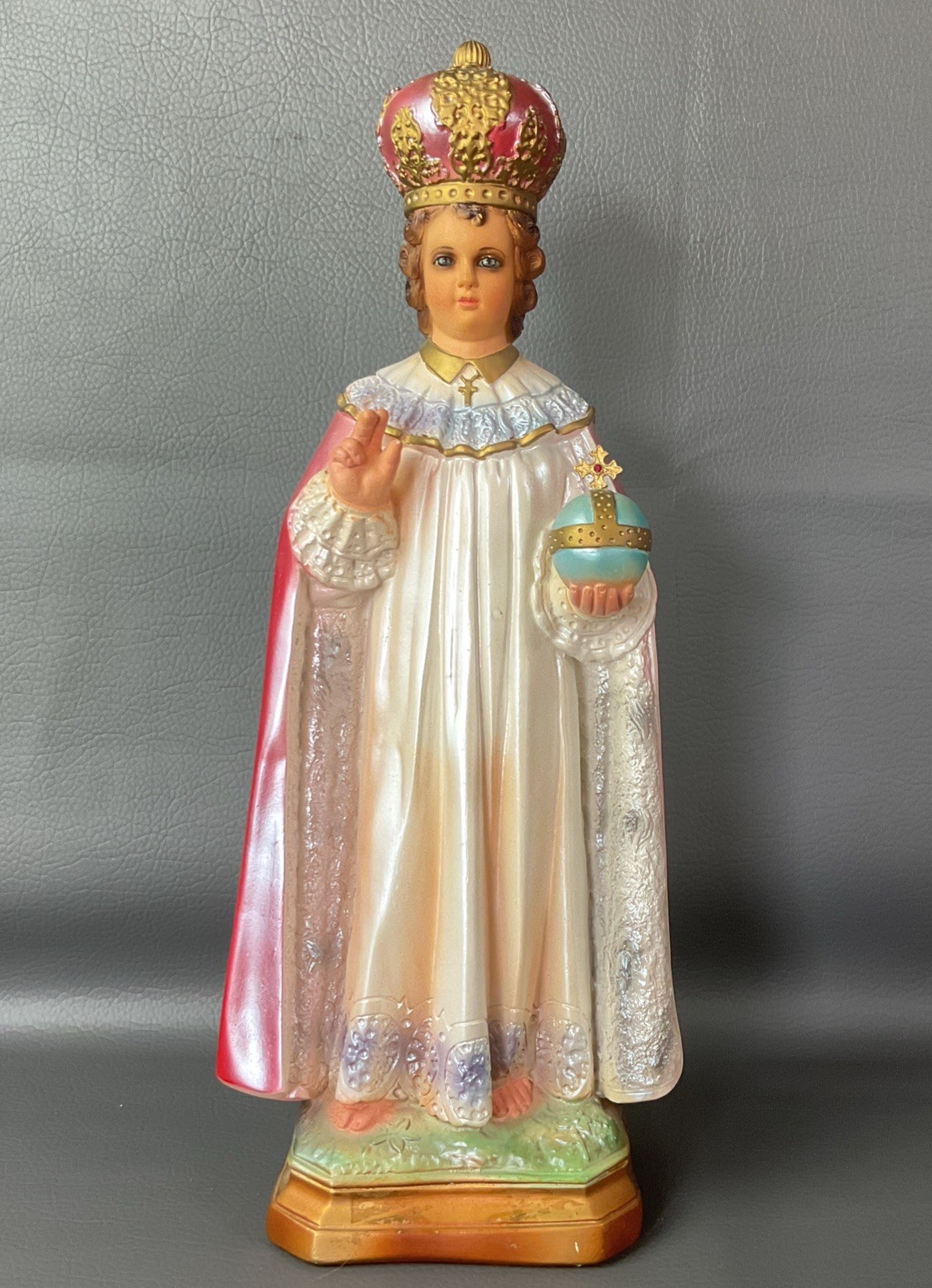 Vintage Ceramic Holy Infant Jesus of Prague Saint Statue W/ Globus Cruciger 17”