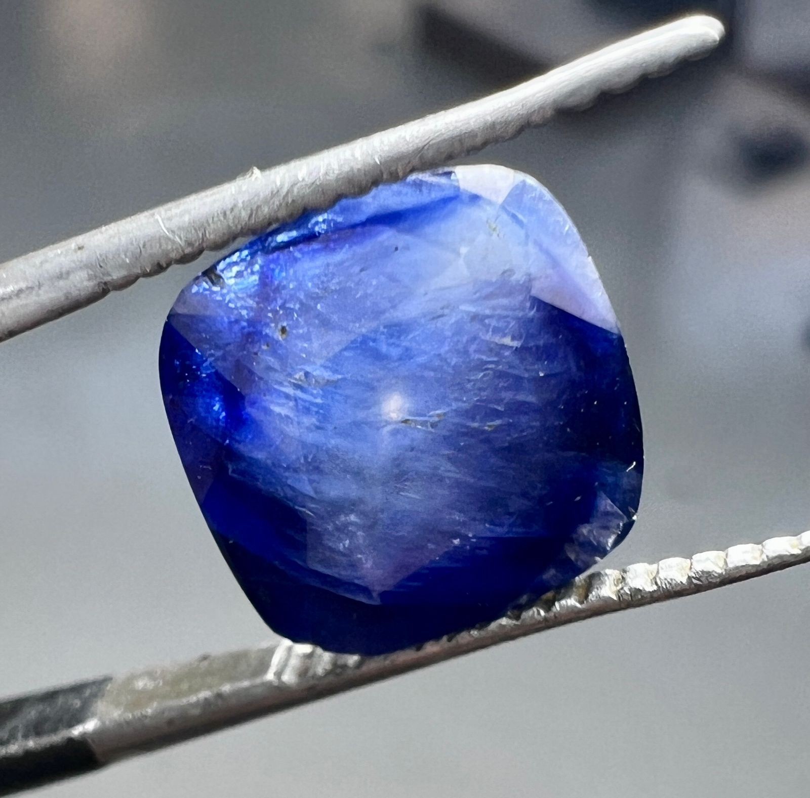 5 Ct Very Beautiful Top Color Sapphire Cat Gemstone From  Afghanistan 2 gaifts