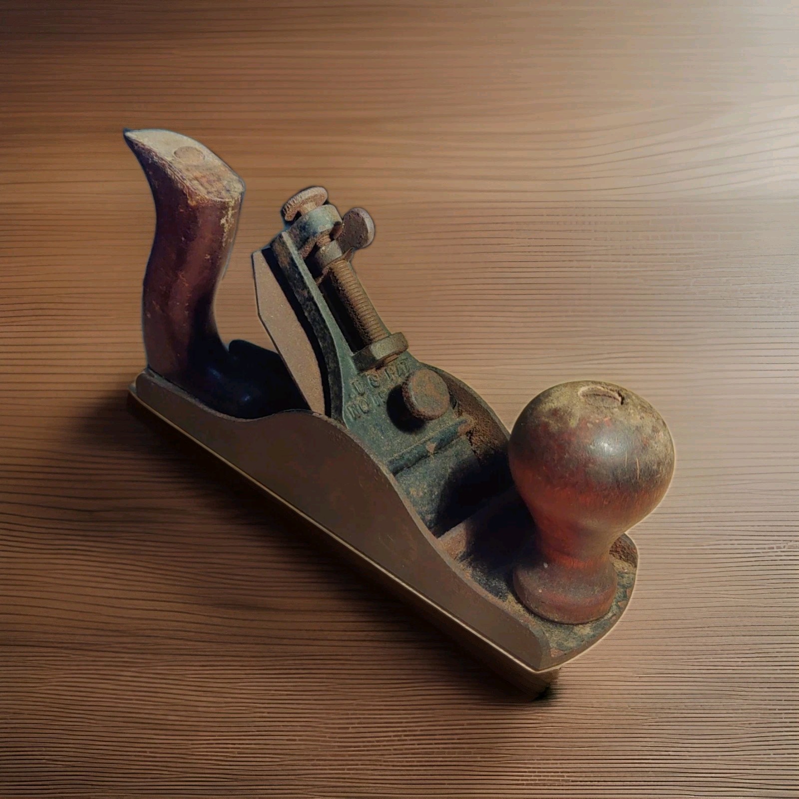 Vintage Shelton Wood Plane No. 04 U.S. PAT 1914609
