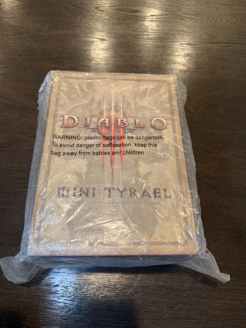 Diablo 3 Mini Tyrael action figure in box from Blizzcon