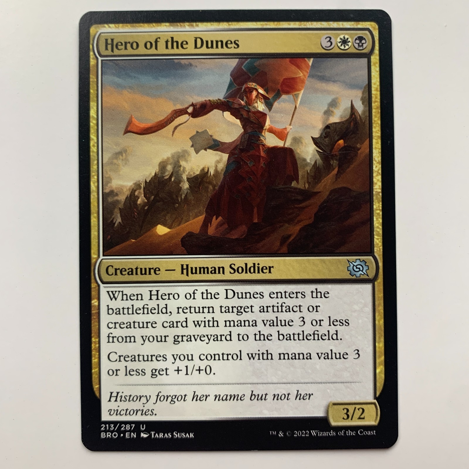 Hero of the Dunes - 213/287 - The Brothers\' War - Magic: The Gathering