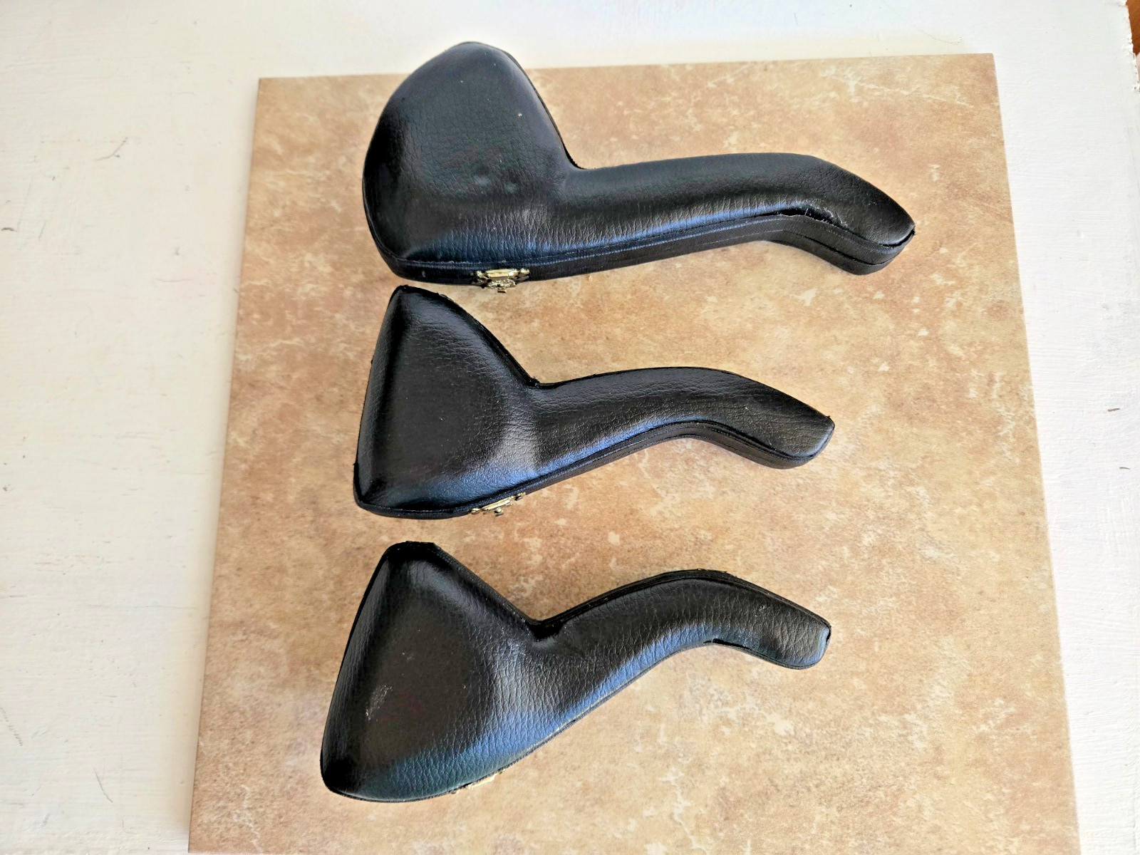 VTG LOT OF 3 MEERSCHAUM PIPE HARD CASES UNUSED MEERSCHAUM PIPE HARD CASES LOT