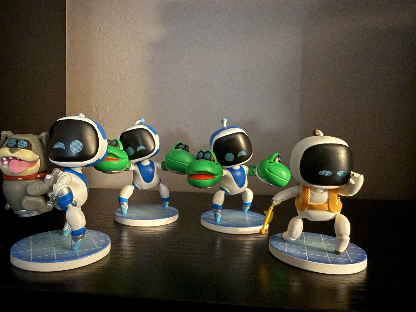 Astro Bot Mystery Mini Vinyl Figure Lot Of 4