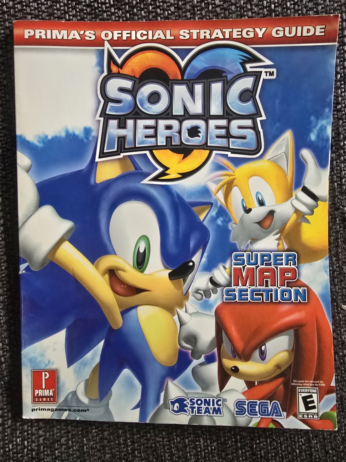 Prima Games Sonic Heroes Official Strategy Guide Super Map Section 2003
