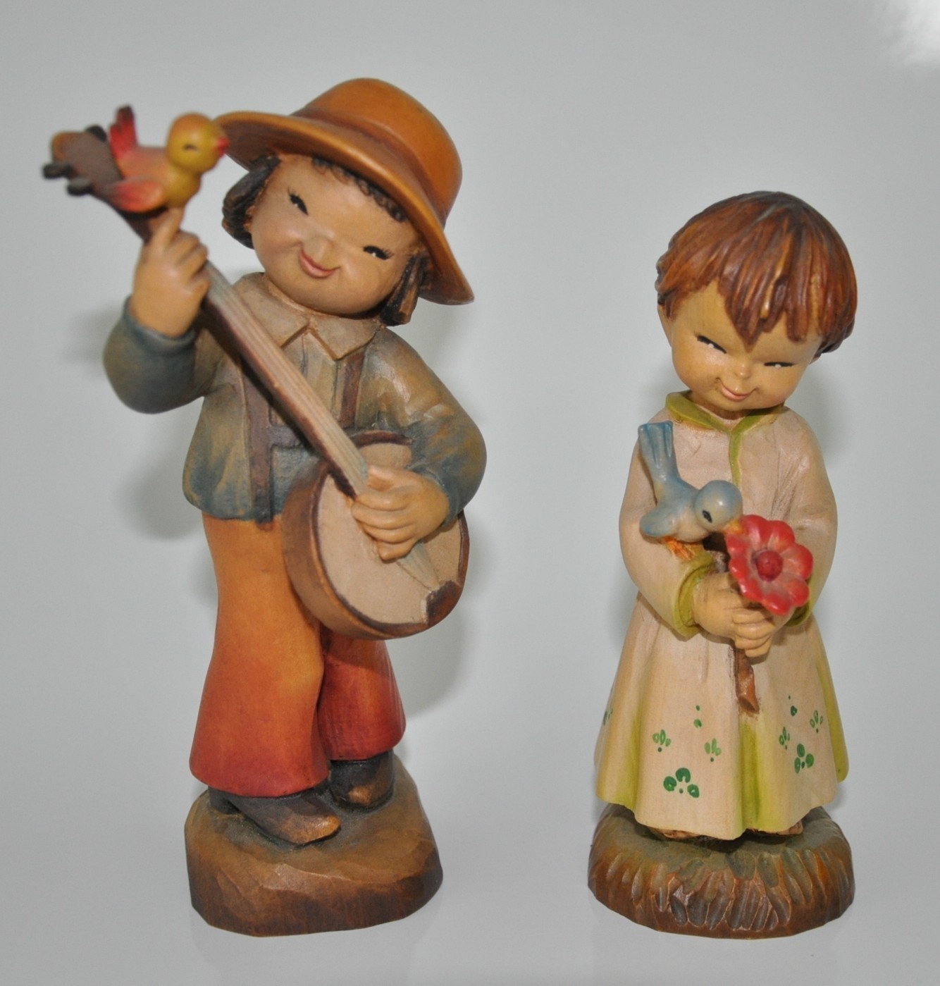 ANRI Limited Editions, Banjo Boy & Flower Girl, Numbered 130/2250 & 655/2250