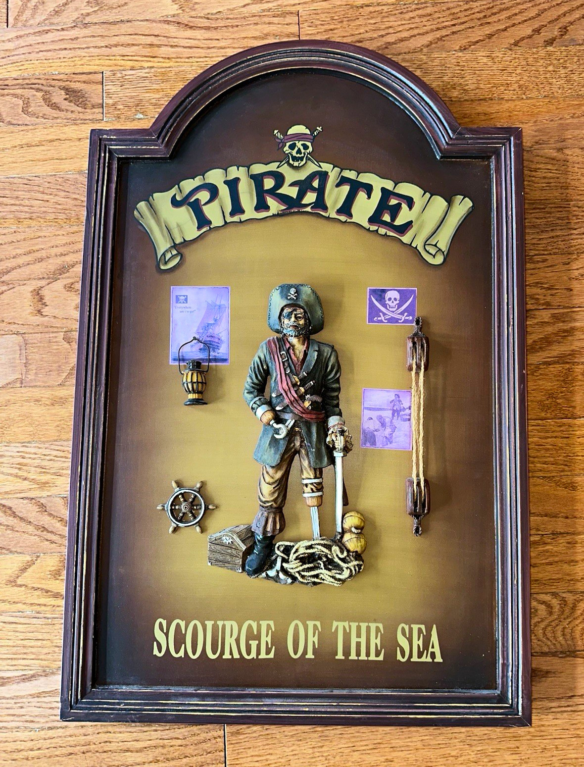 Beachcombers Pirate Scourge of the Sea 3D Wood Wall Plaque Sign 27-17”