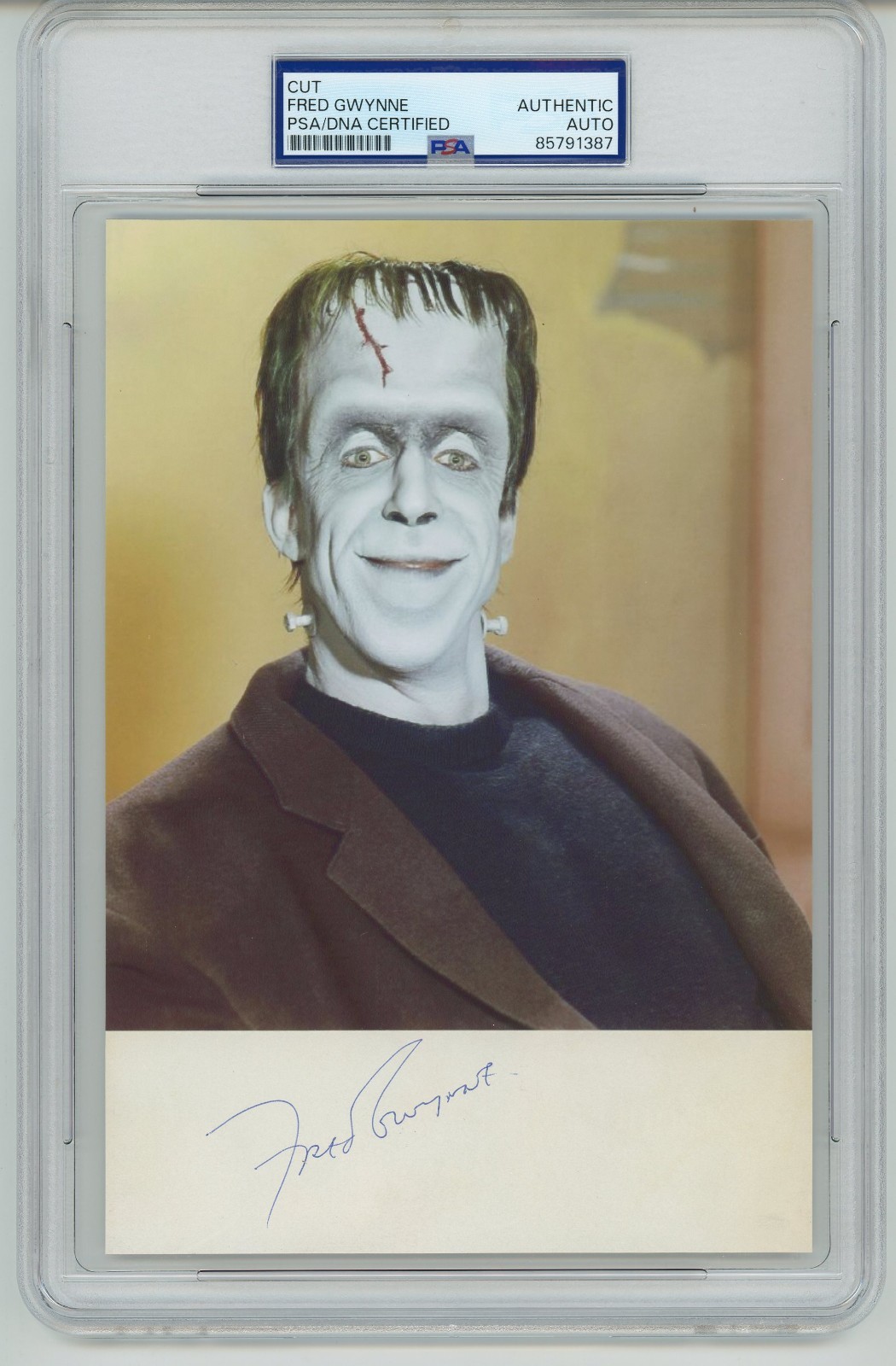 Fred Gwynne ~ Signed Autographed The Munsters Signature ~ PSA DNA Encased
