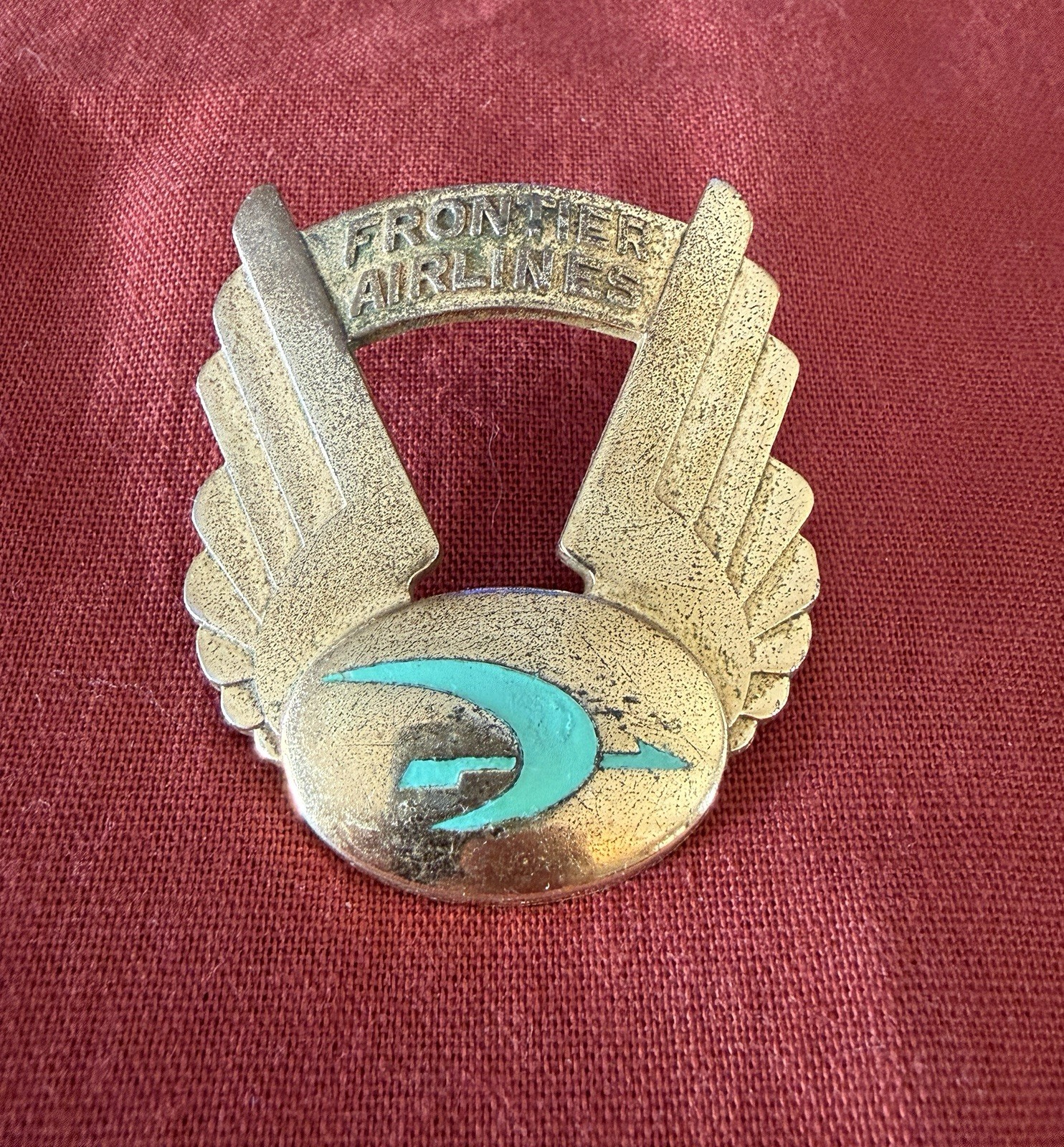 1963-1964 Frontier Airlines Pilot Hat Badge 3rd Issue Captain First Officer Cap