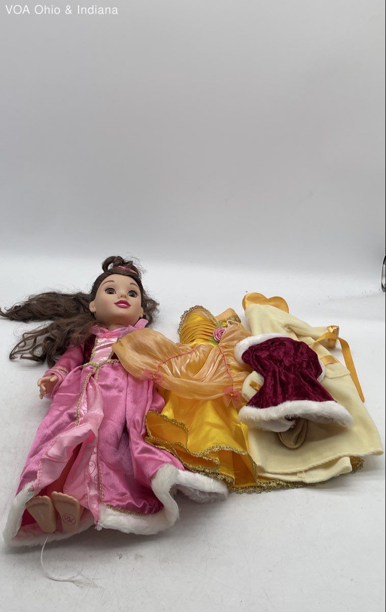 Jakks Pacific Disney Belle Beauty & The Beast Doll 18 Inch With Extra Outfits