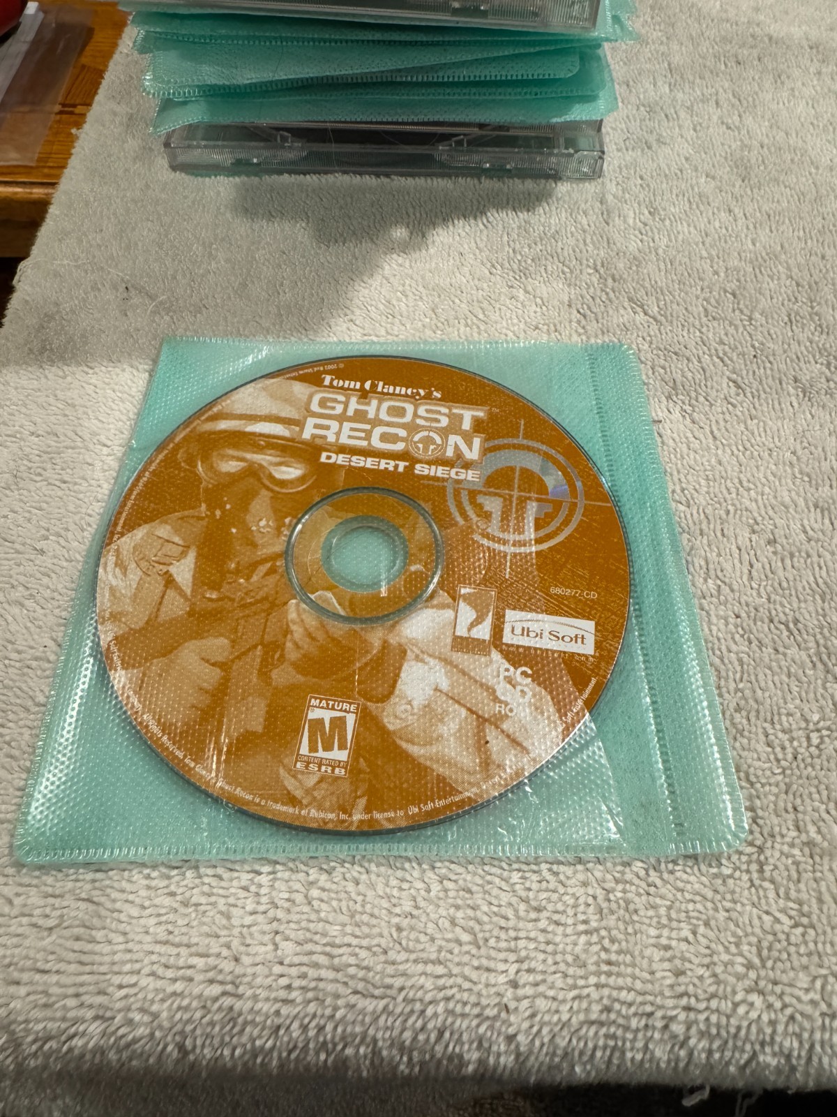Tom Clancy\'s Ghost Recon &  Desert Siege for PC - BOTH CD\'S IN GOOD CONDITION