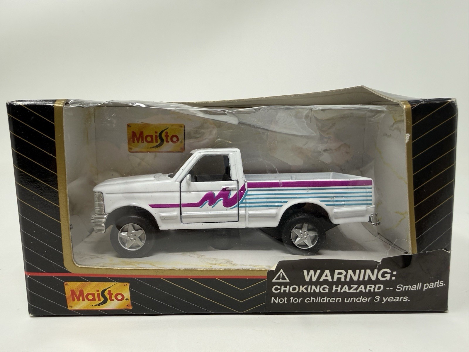 Vintage Maisto 1:46 White FORD F SERIES PICKUP TRUCK Pull Back Action Toy