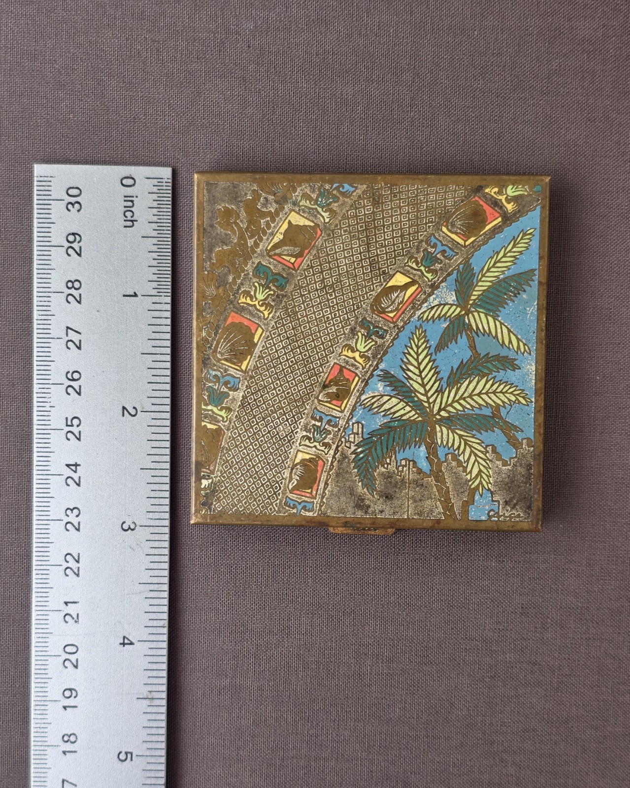 Rare Richard Gaige Designed Volupté Compact W/ Palm Trees 1940's