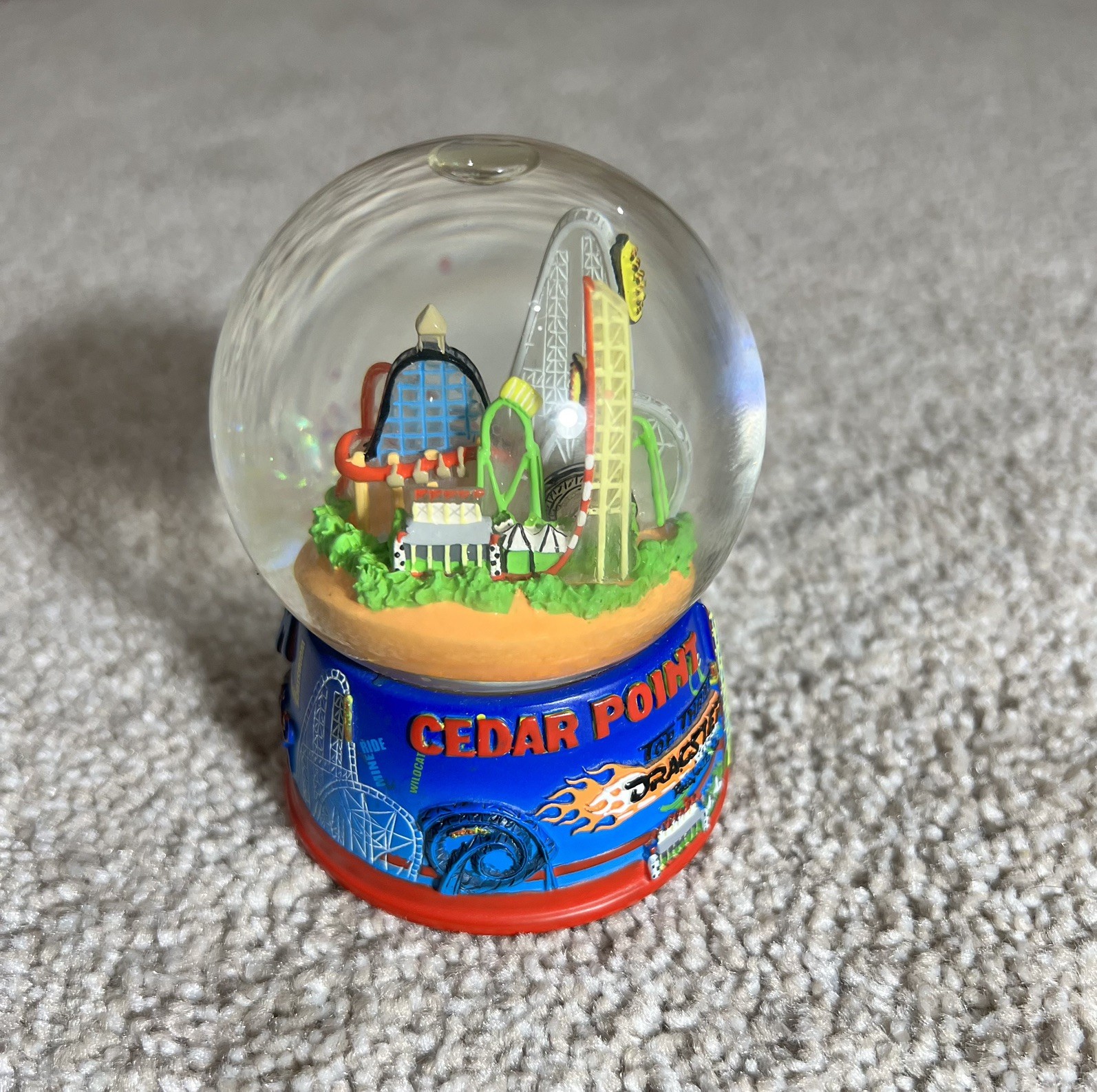 Vintage Cedar Point 2000s Amusement Park  Snowglobe top thrill dragster y2k