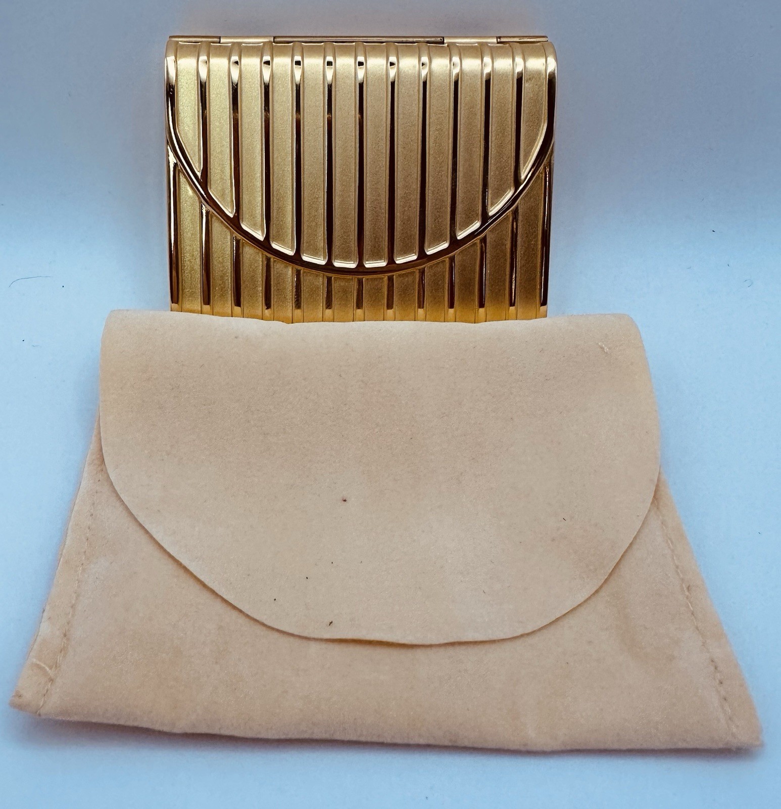 Estee Lauder Loose Powder Compact Vintage Wave Square Goldtone 2-1/4