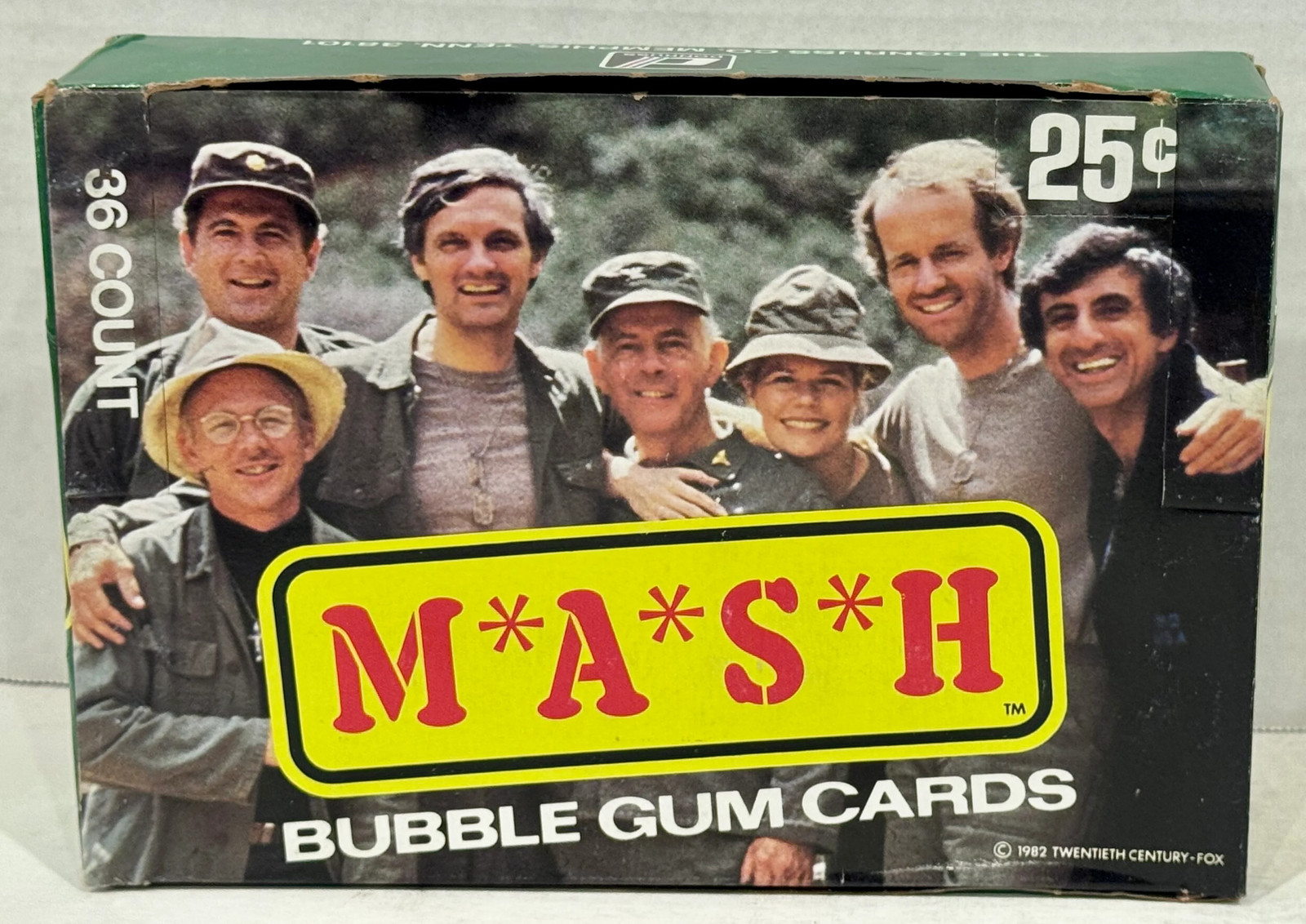 1982 Mash TV Show Vintage Bubble Gum Trading Card Box 36 Packs Donruss