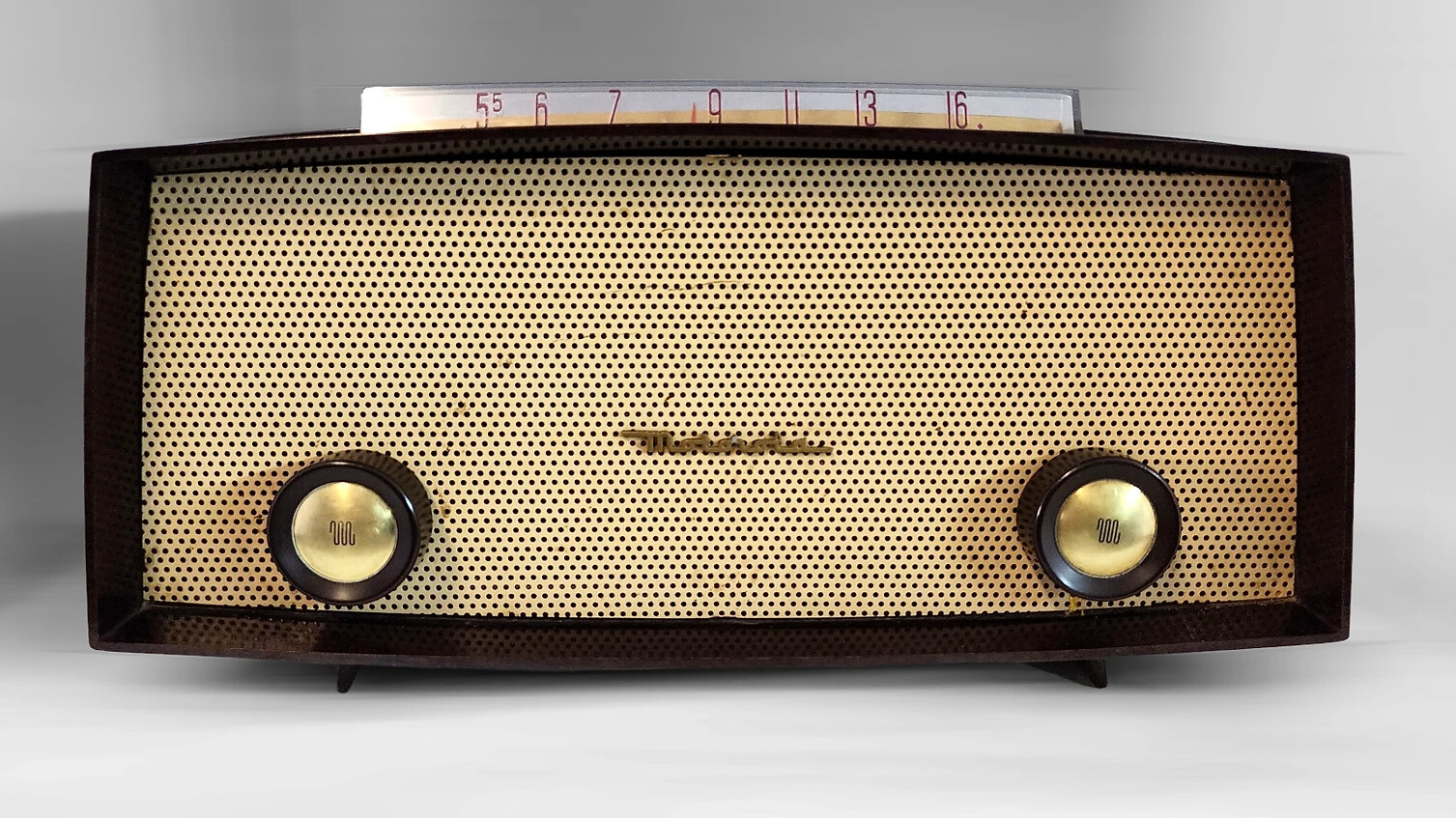 1952 Motorola 52X Atomic AM Tube Radio Walnut Bakelite Excellent