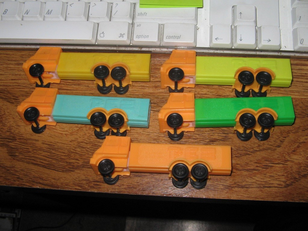 PEZ truck B #13 orange cab light YELLOW stem 1970s (1 item, not all)