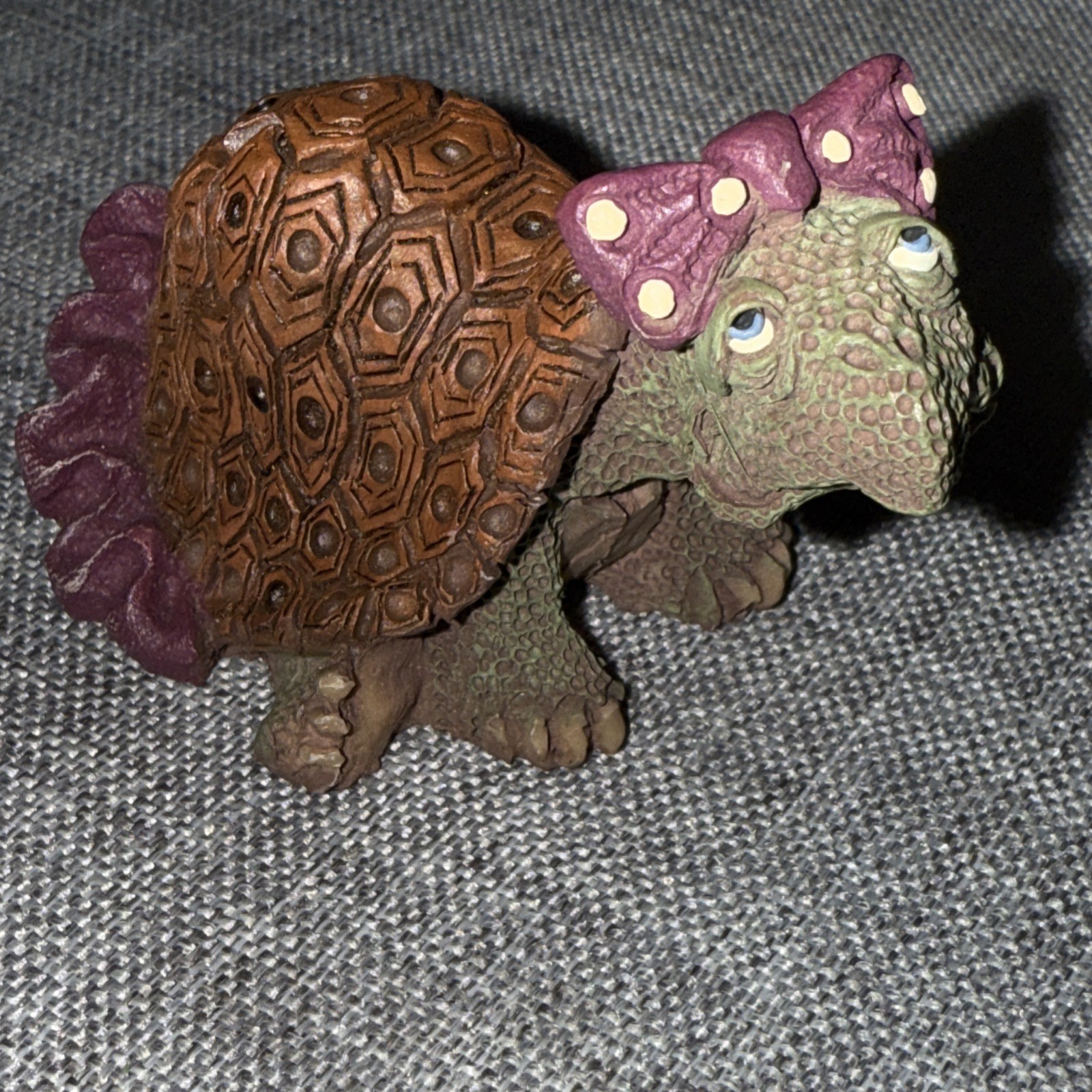 Vtg Frumps D&D Studios Turtle Whimsical Figurine Girl Polka Dot Bow