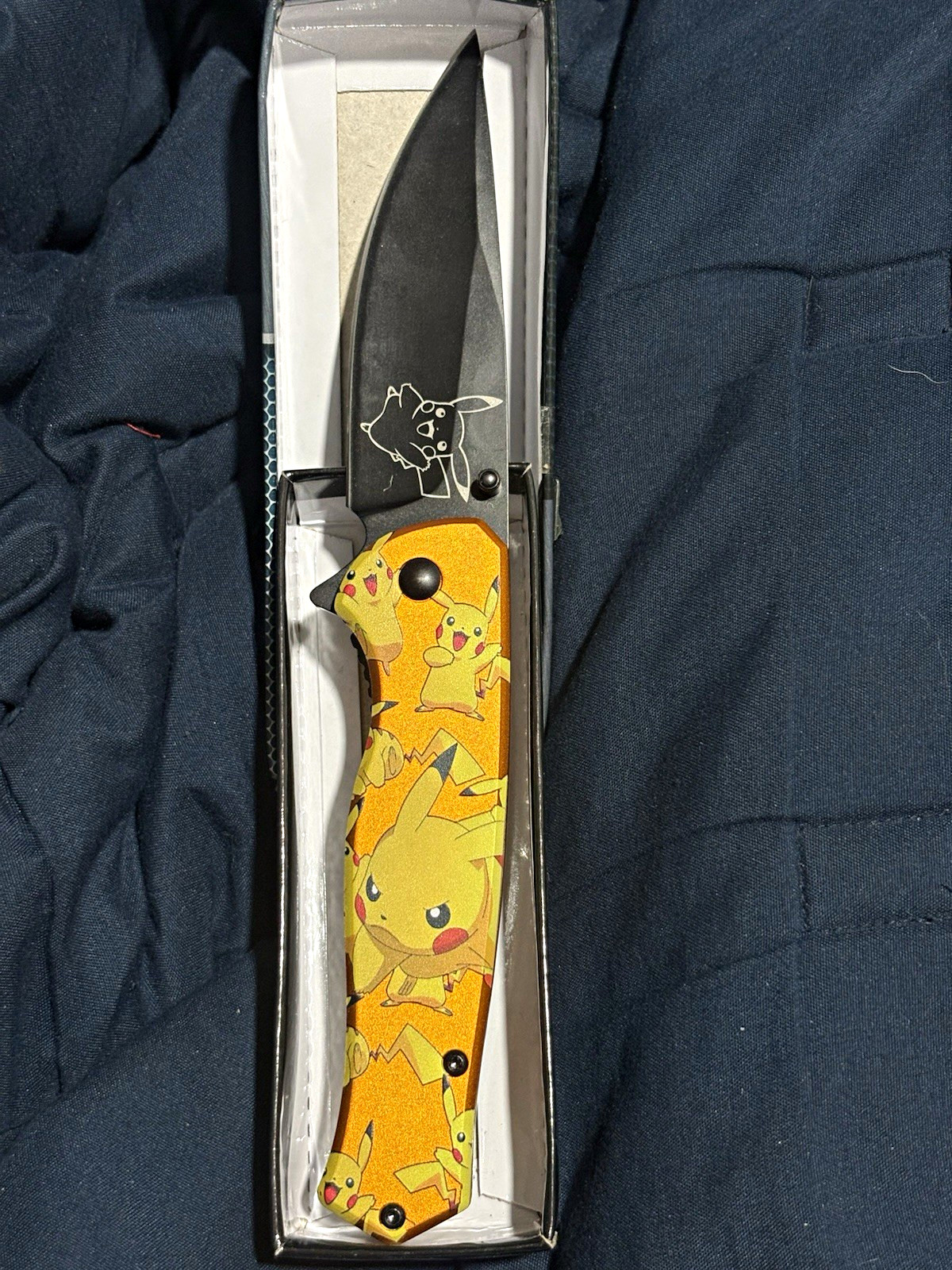 Pokemon Pikachu Yellow/Black Folding Pocket Knife, Plain Edge Drop Point Manual