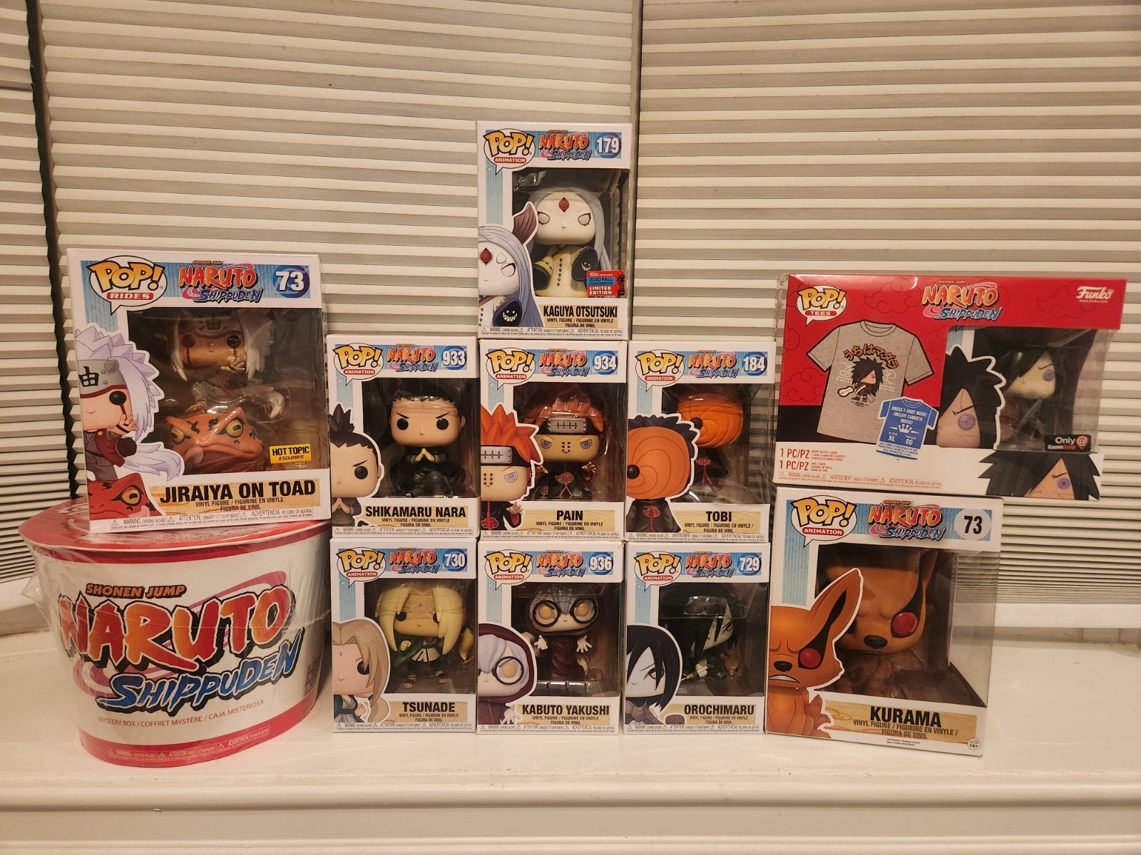 Lot Of 11 Naruto Funko Pops Jiraiya Sensei Kagyua Kurama Kakashi Madara XL Shirt