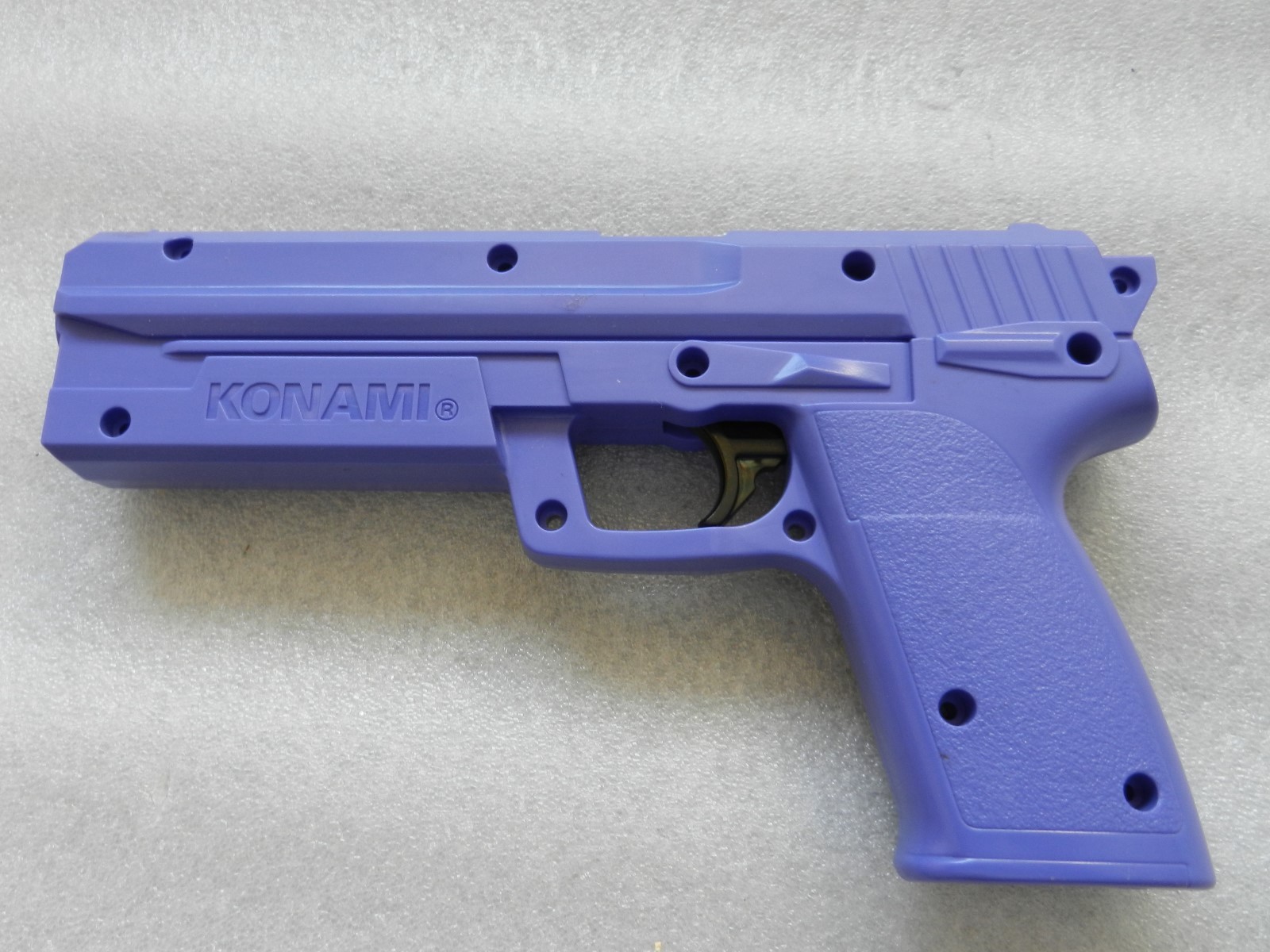 KONAMI Brand NEW PURPLE Gun Plastic covers  Police 911 arcade
