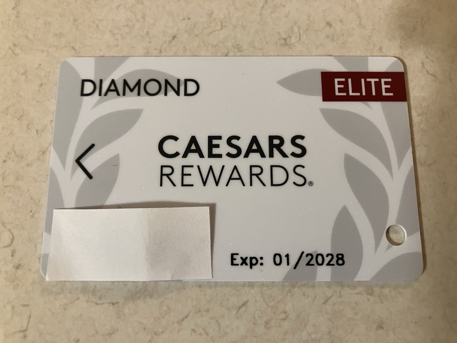 CAESARS CAESAR'S REWARDS DIAMOND ELITE PLAYERS CLUB CARD MALE NAME 2028