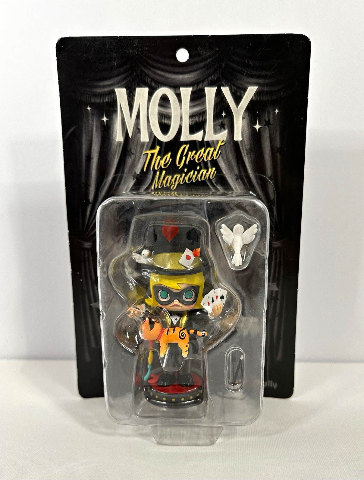 POP MART MOLLY The Great Magician Figurine Boxed Original Unopened MPN 247213538
