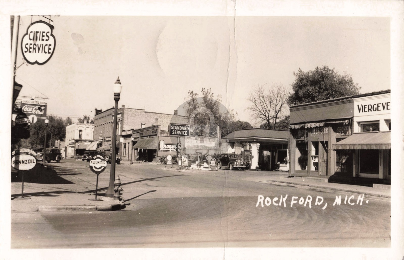 Street View Rockford MI Michigan 1939 RPPC Photo Postcard COPY