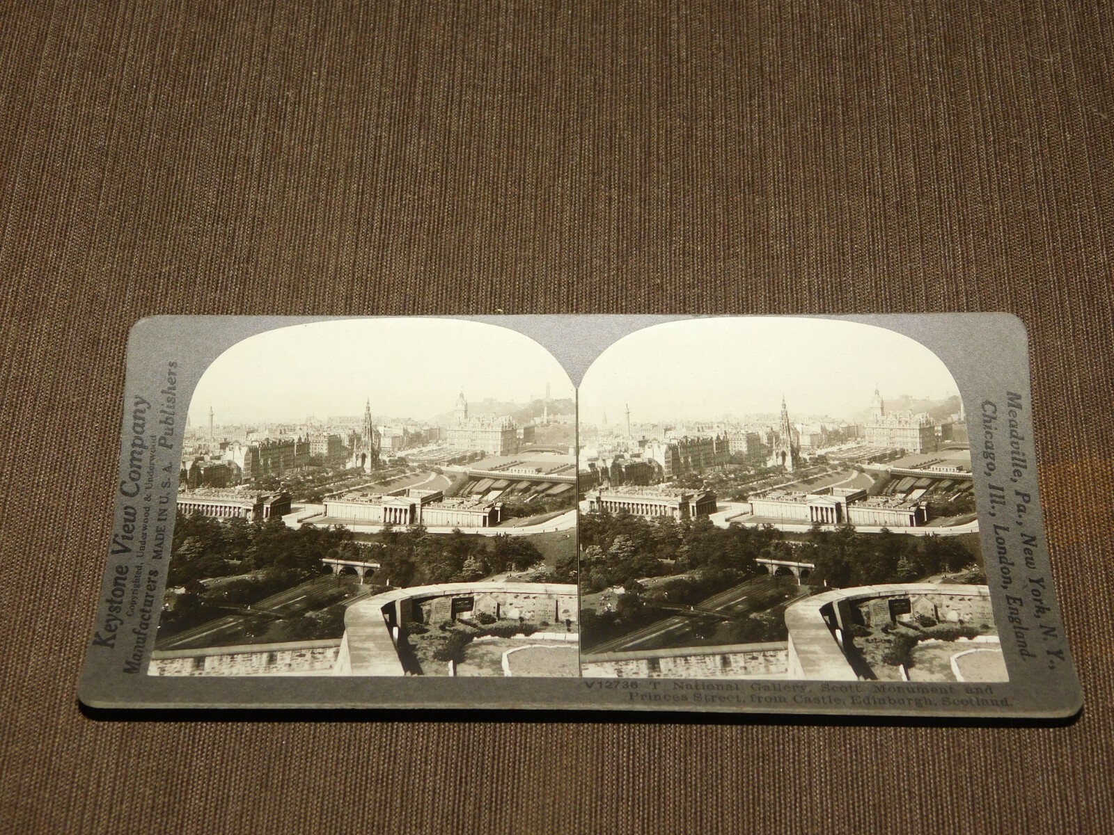 VINTAGE STEREOVIEW STEREOSCOPE CARD SCOTT MONUMENT EDINBURGH SCOTLAND