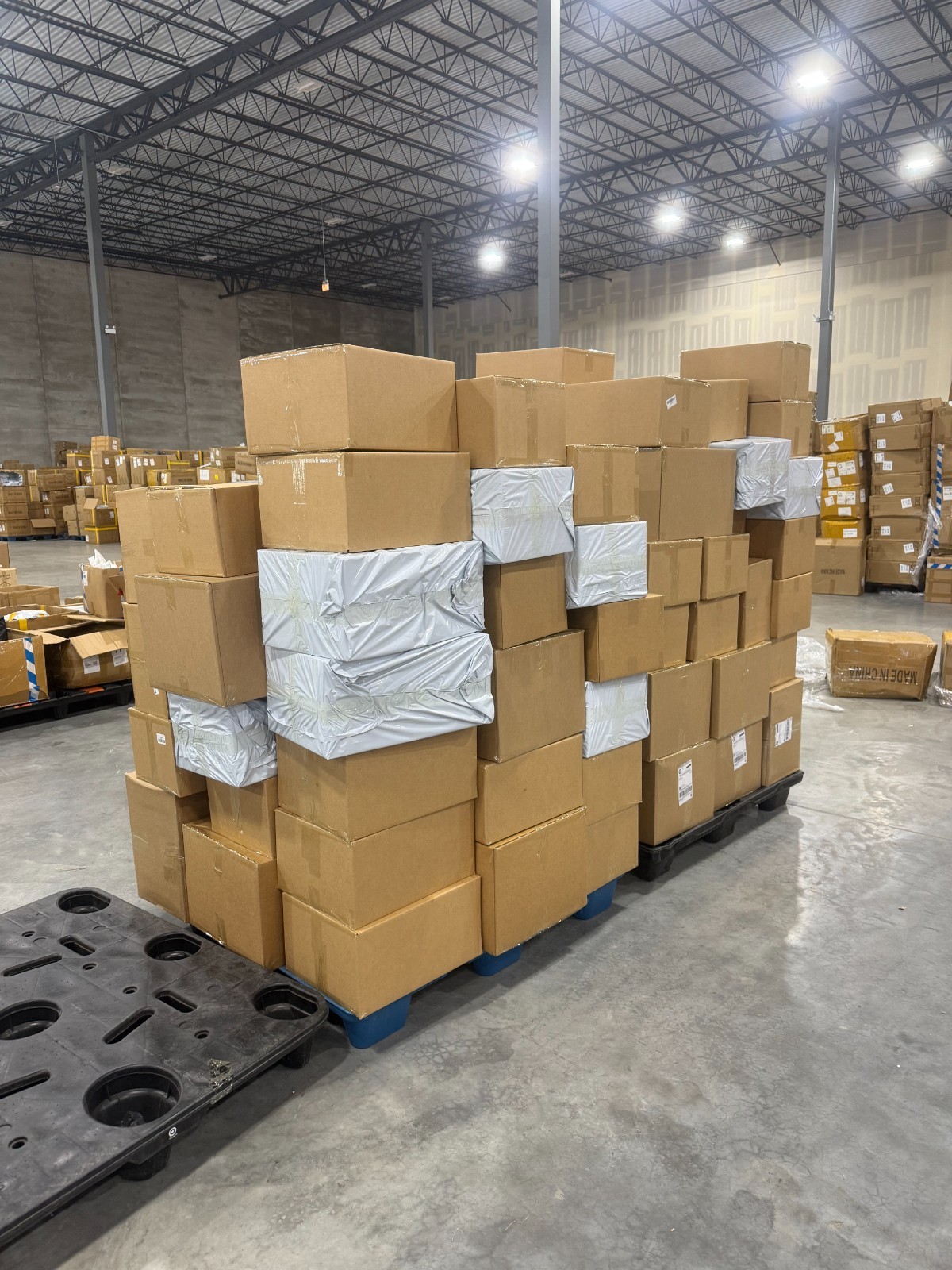 Unclaimed Mail Mystery Box - 10 Undelivered Package - No Return Mail-Overstock
