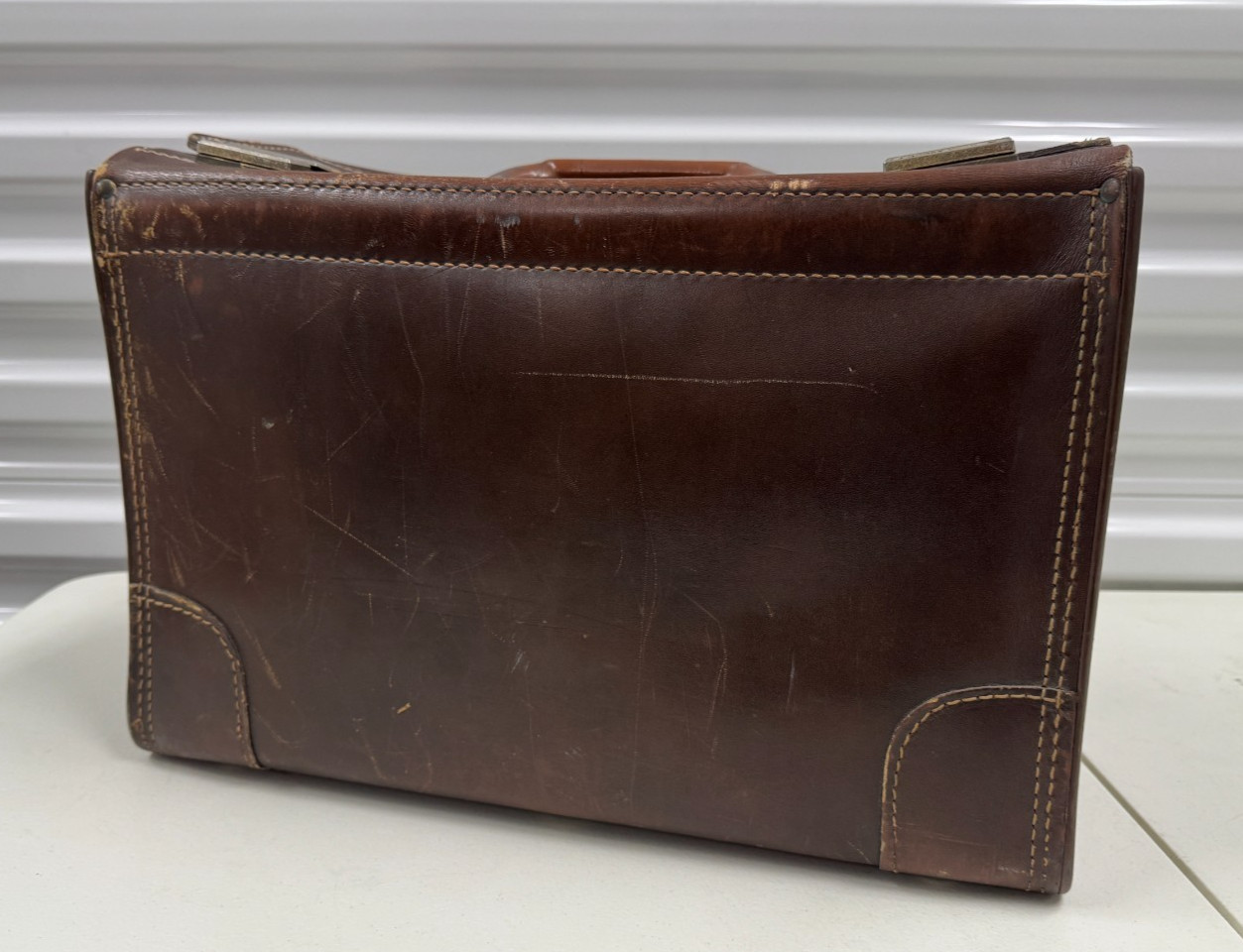 Vintage United Airlines Leather Pilot Briefcase RZB Wear 16x11x7 Brown