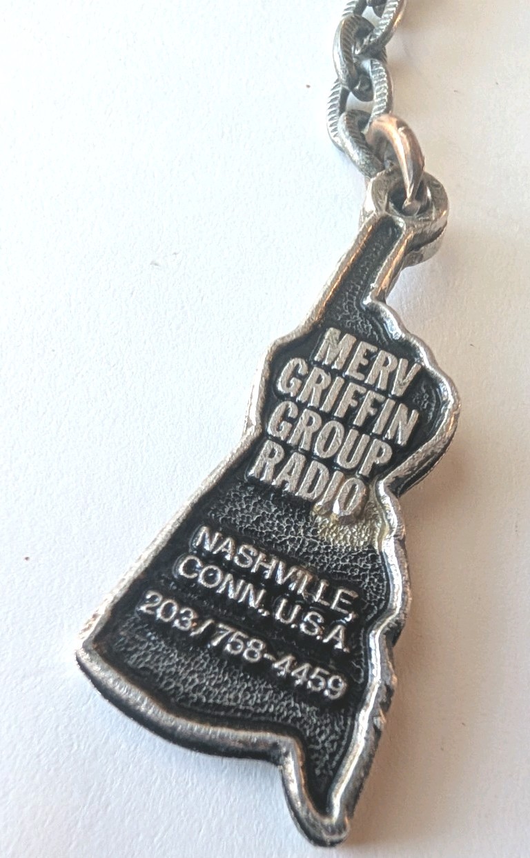 VINTAGE MERV GRIFFIN GROUP RADIO KEY FOB / CHAIN NASHVILLE, CONN. USA
