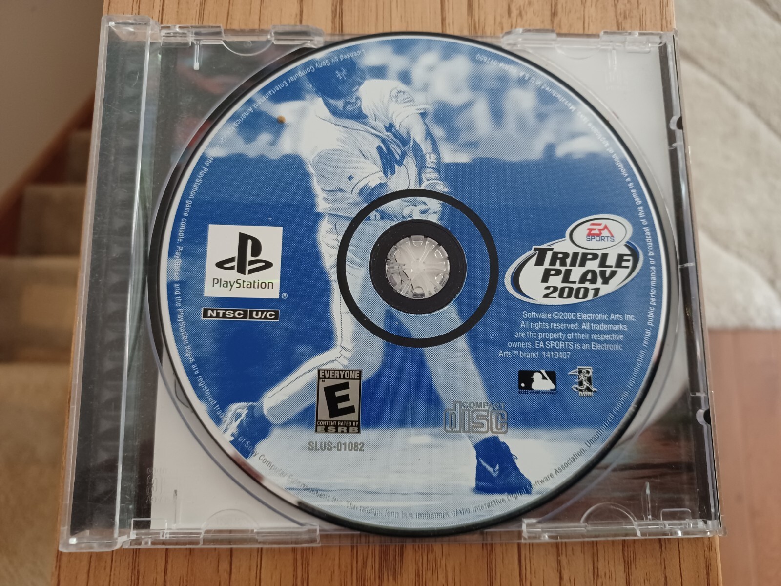 Triple Play 2001 PS1 Playstation 1 No Manual Has Back Cover Art 1 Day Shipping 