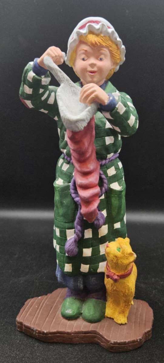 Dept. 56 All Through The House Sue Ellen Christmas Vintage Figurine 6.5\
