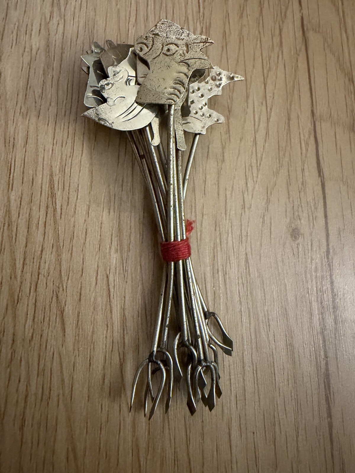 VINTAGE SET OF 11 MEXICAN HORS D\'OEUVRE PICKS ALPACA SILVER