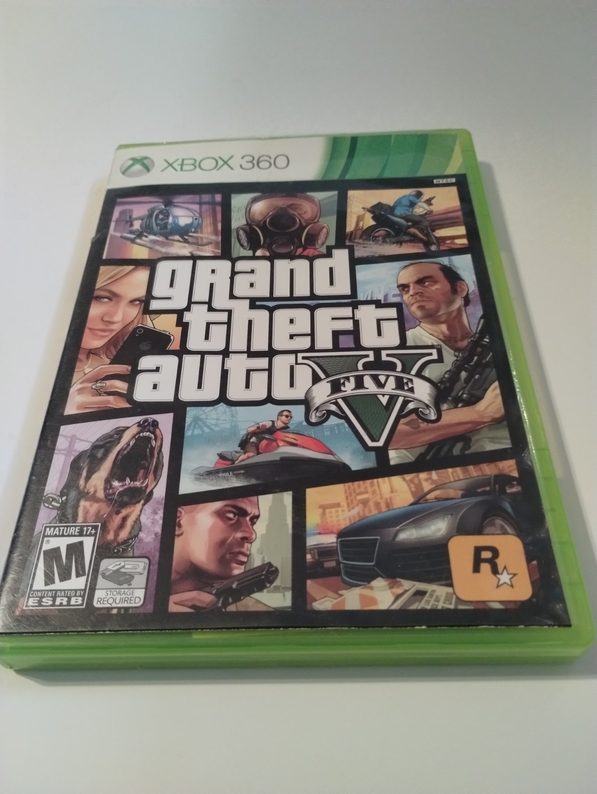 Grand Theft Auto V 5 GTA (Microsoft Xbox 360, 2004) w/ Manual & Map 