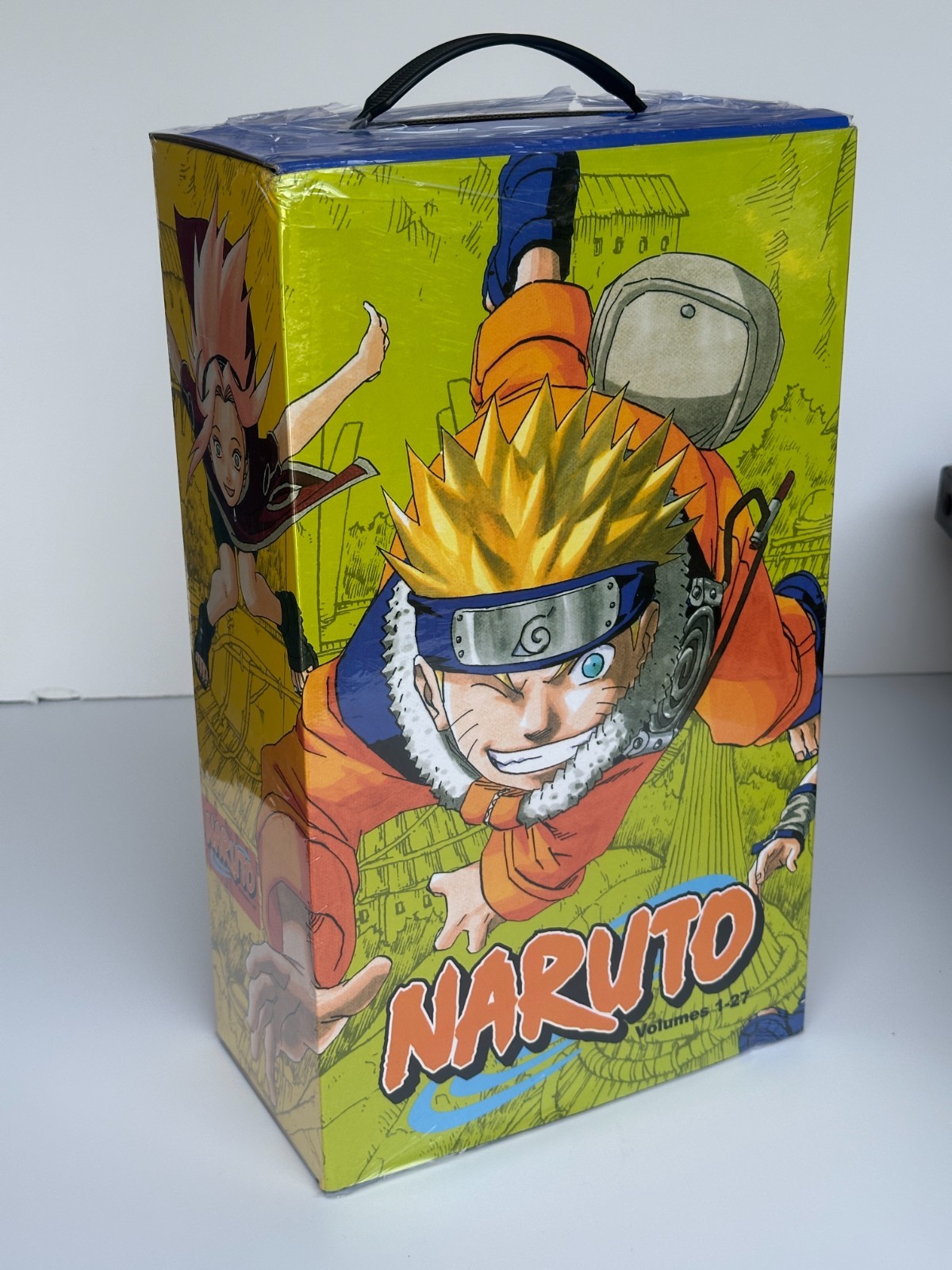 Naruto Manga Box Set 1 Volumes 1-27 + Booklet + Double Sides Poster + Art 