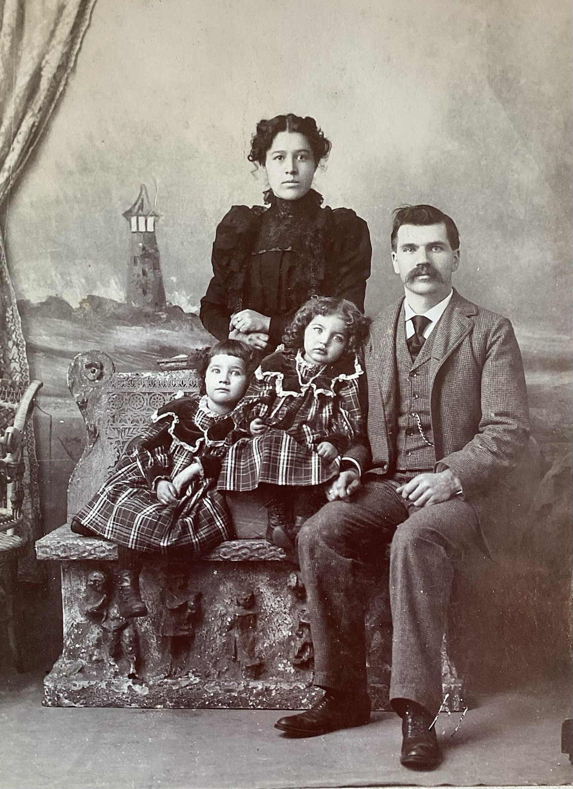 1890’s CABINET CARD PHOTO Family Four Adorable Young Sisters Antique
