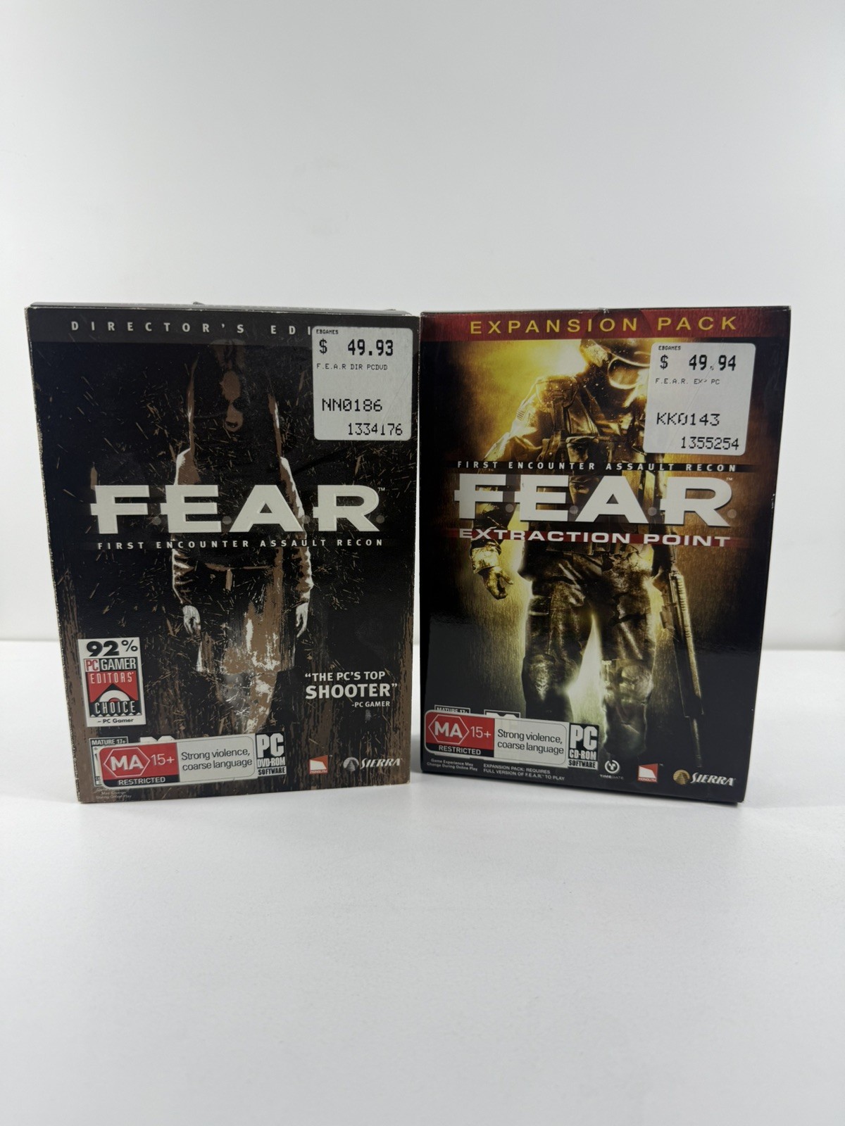 F.E.A.R. Director's Edition & Extraction Point Boxed PC Lot Horror Game Shooter 