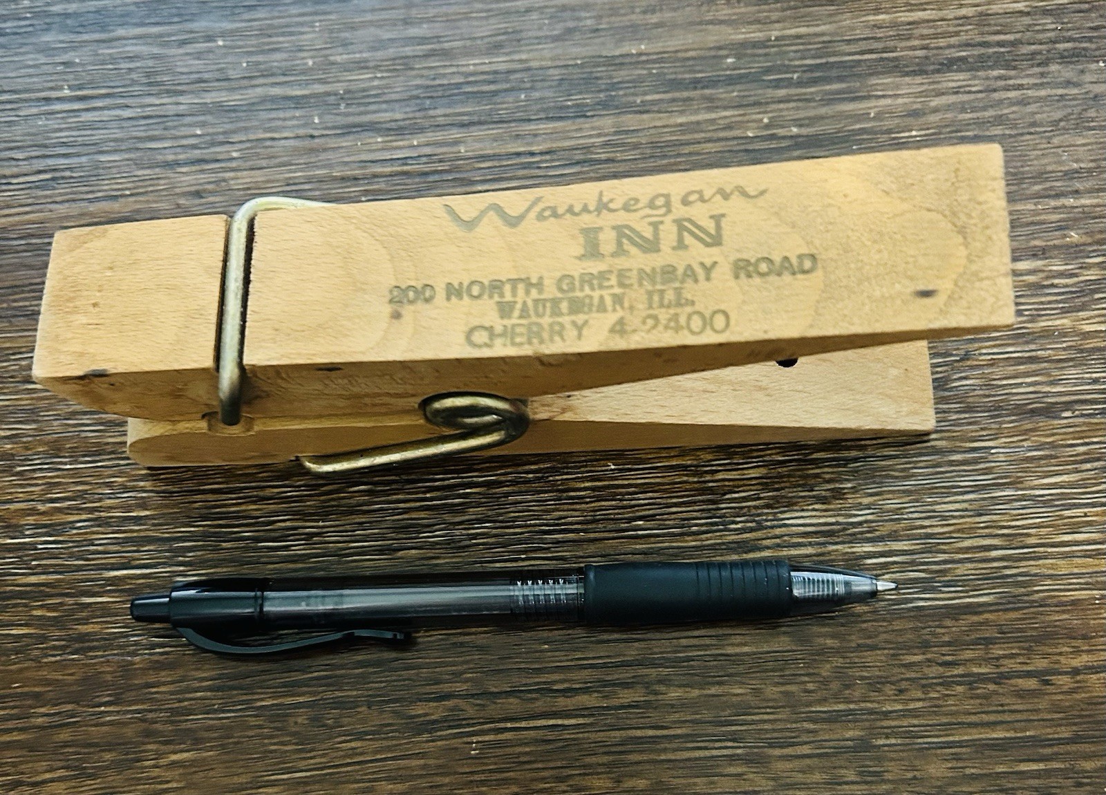 Antique Wooden Advertising Desk Clip - Waukegan Inn