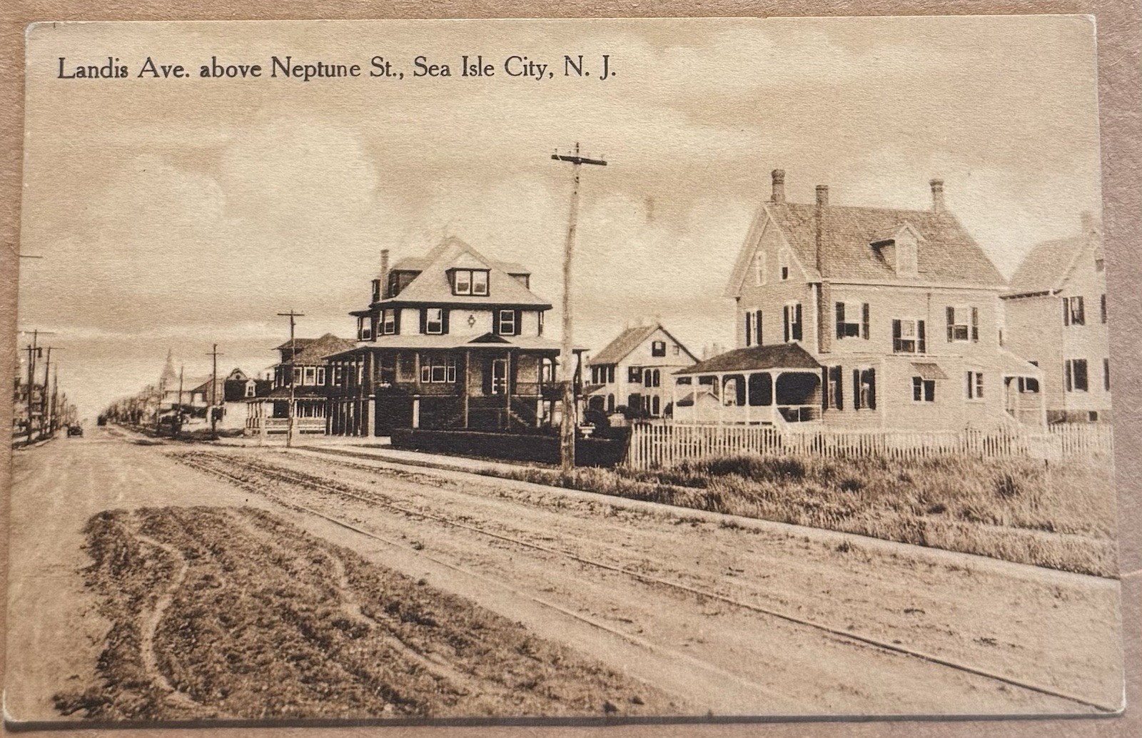 1911 Sea Isle City NJ, Landis Ave. Above Neptune St, Cape May County, Postcard