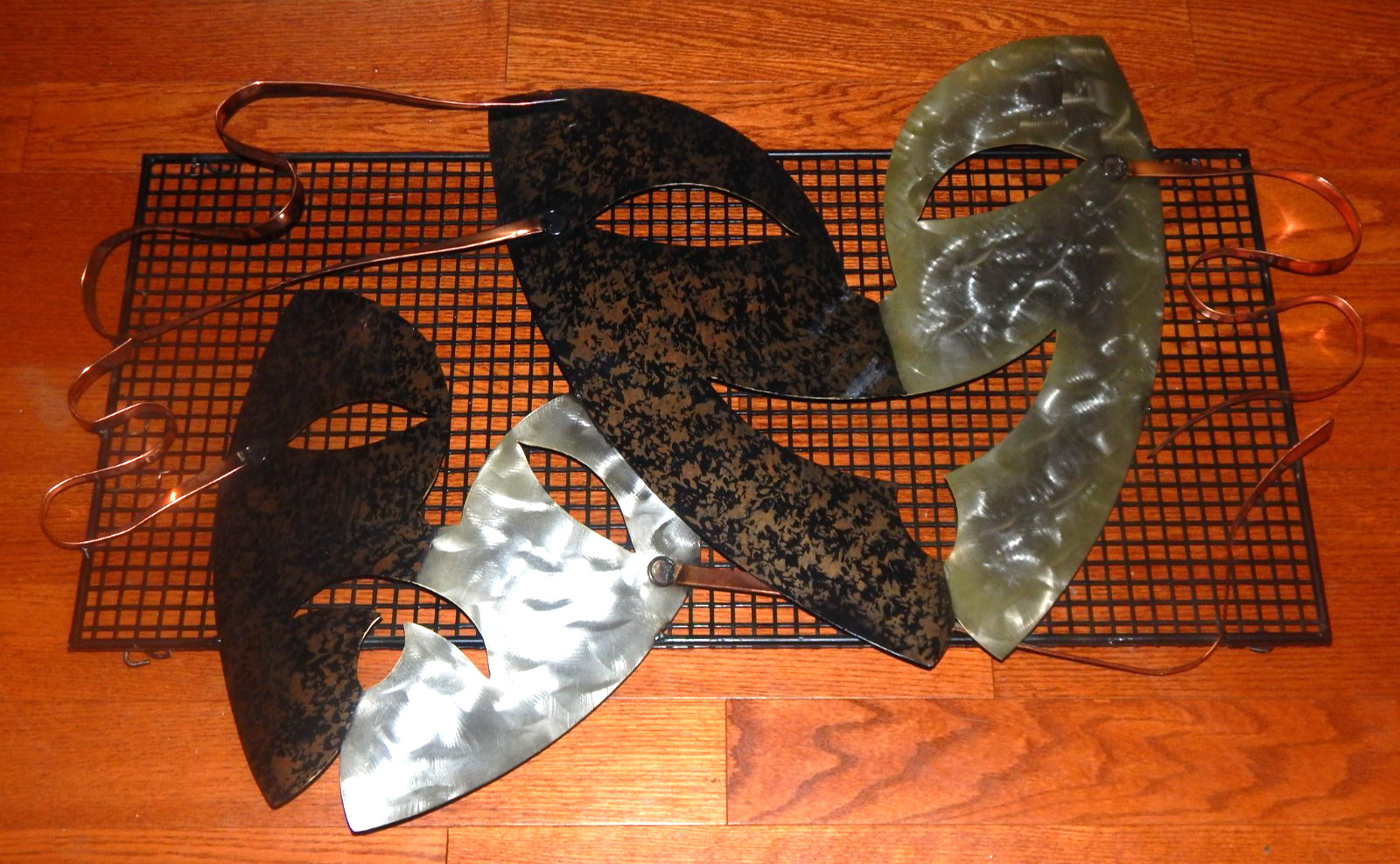 VTG Metal Theatre Comedy Tragedy Masks Large 36