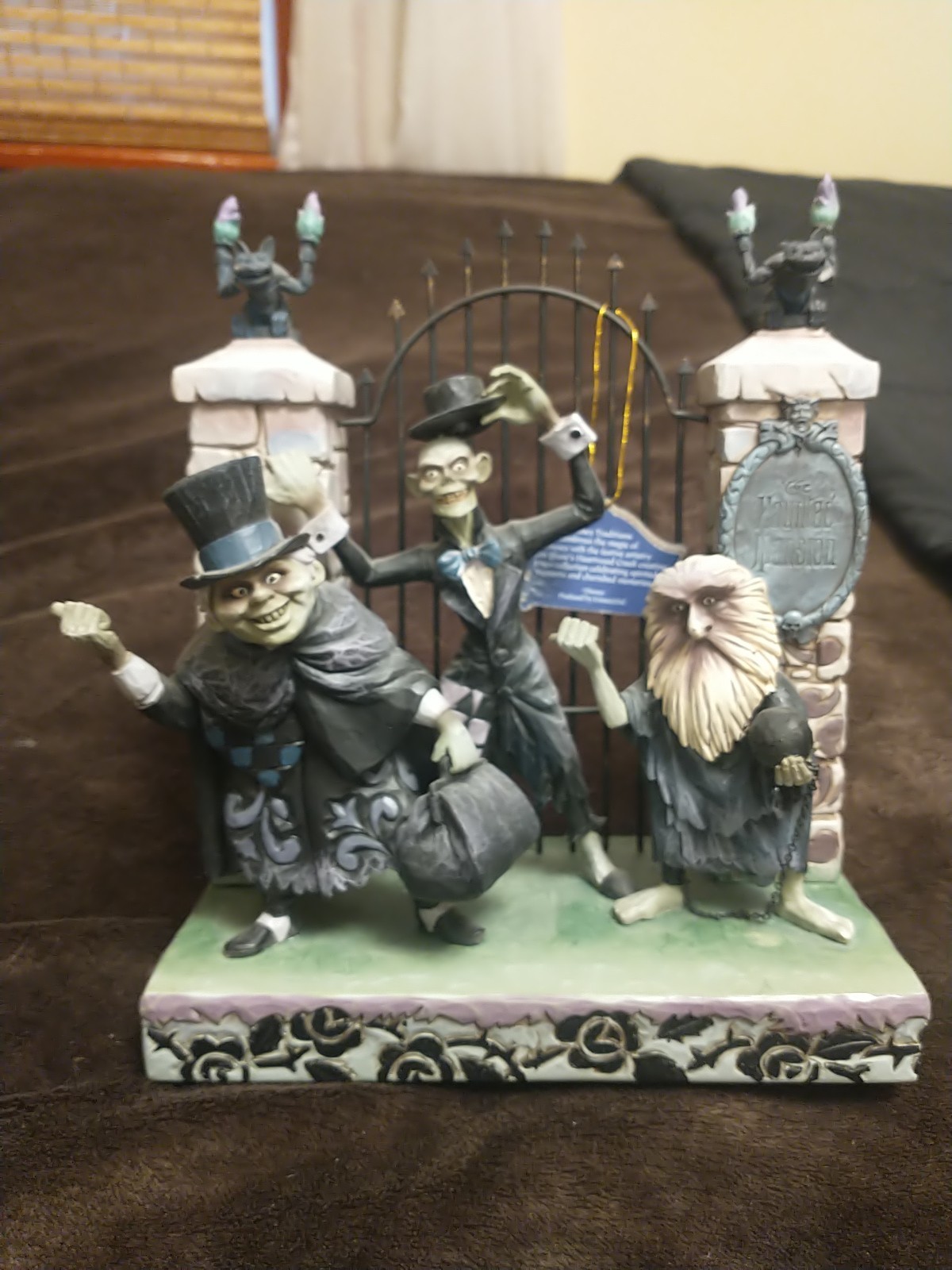 Jim Shore Disney Tradition 4044185 Beware Of Hitchhiking Ghosts Haunted Mansion