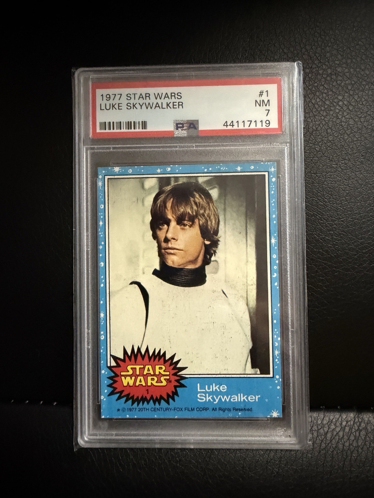 Topps 1977 Star Wars Luke Skywalker #1 Original Graded Non-Sport Card
